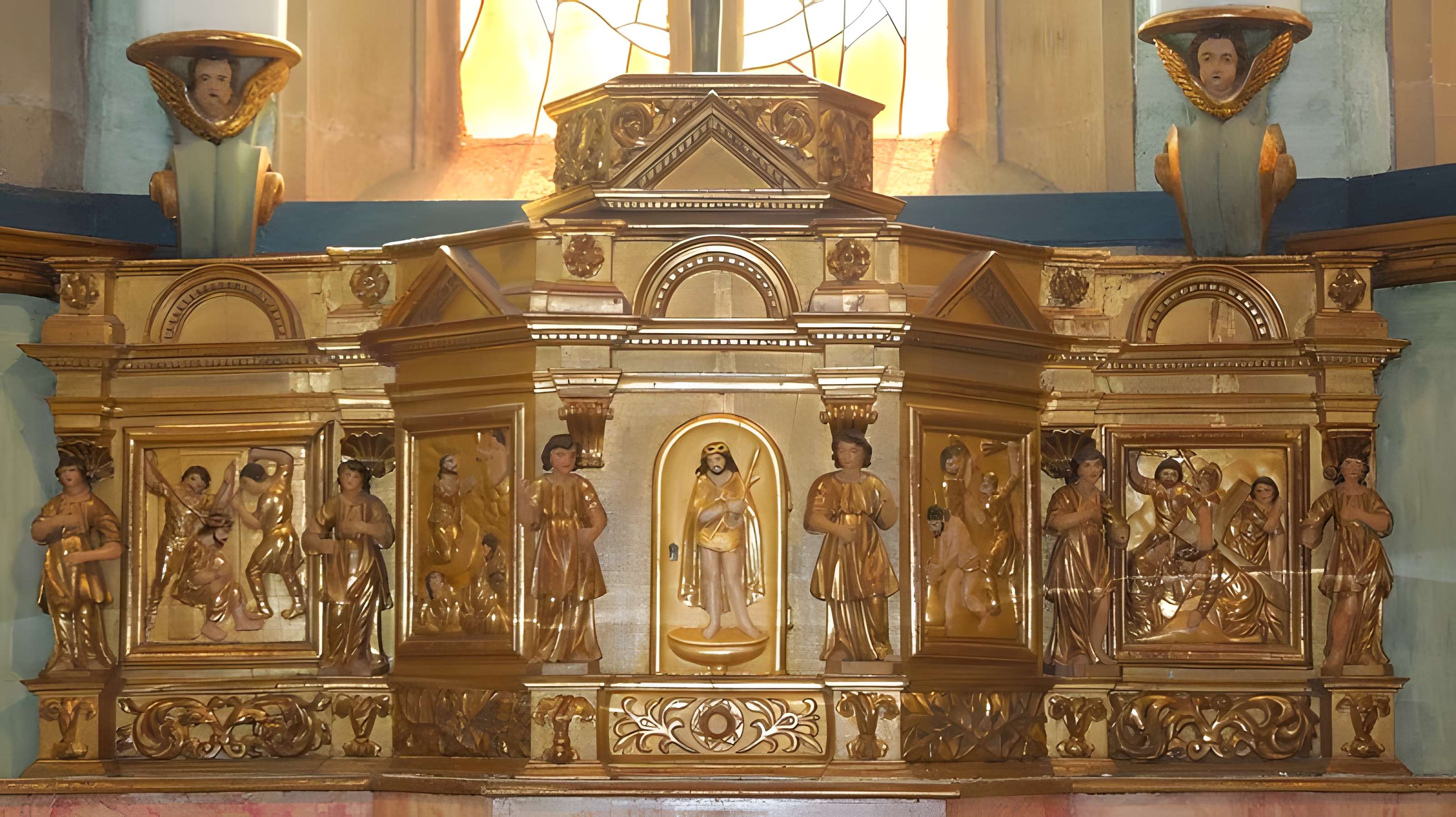 Église Saint-Fleuret d'Estaing