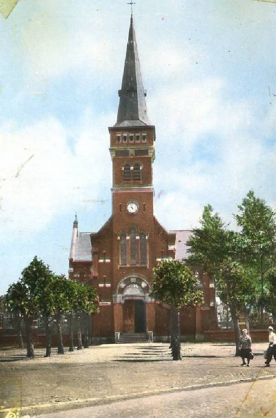 Photo de Notre-Dame-des-Orages Kerk van Somain