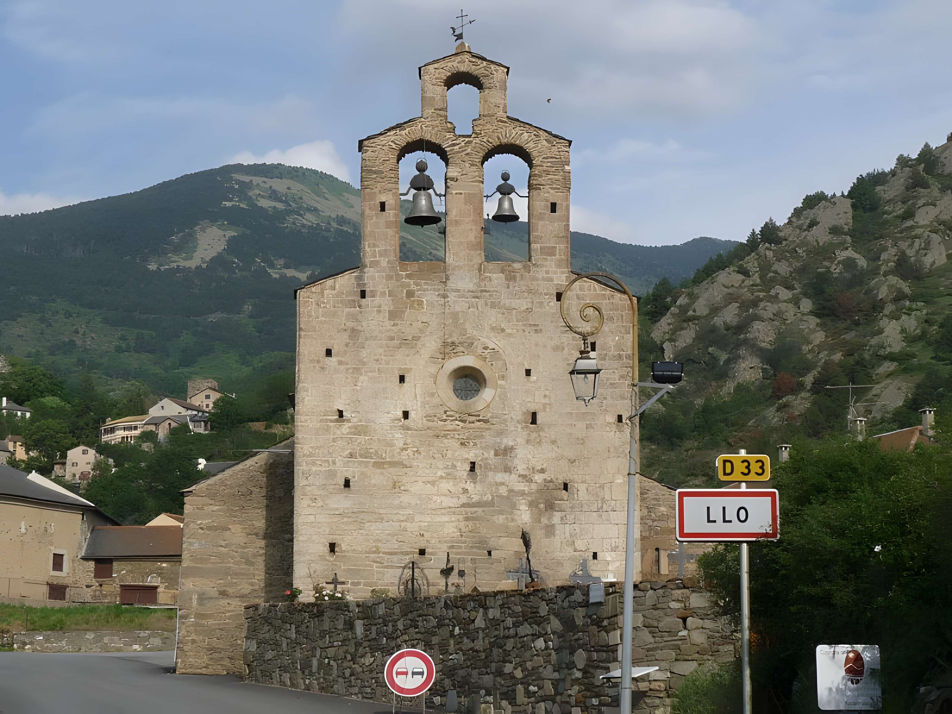 Église Saint-Fructueux de Llo
