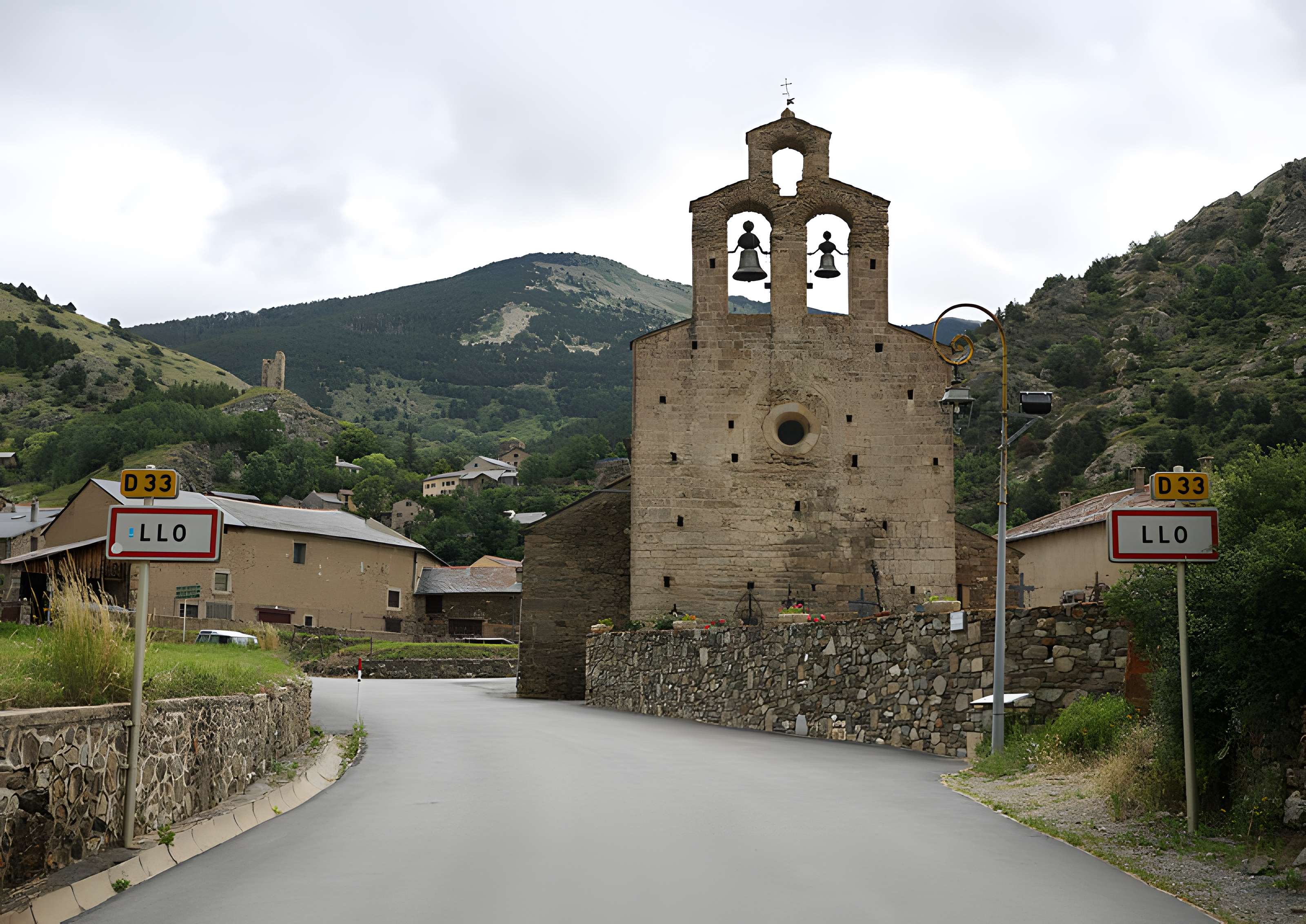 Église Saint-Fructueux de Llo