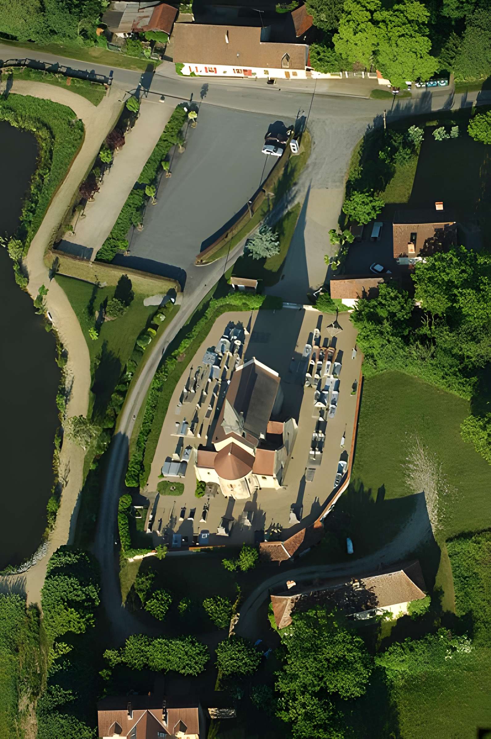 Église Saint-Genest d'Aubigny