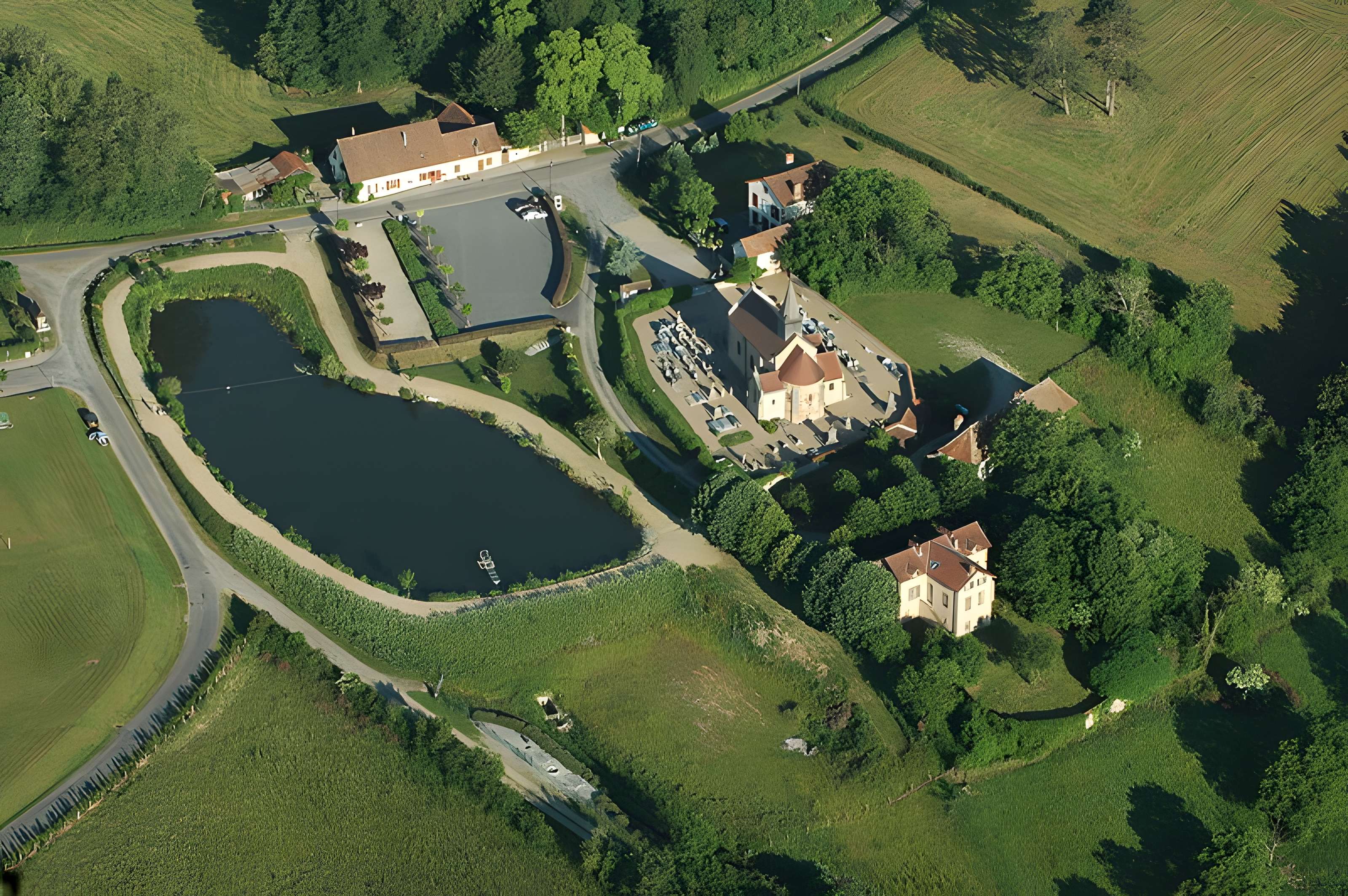 Église Saint-Genest d'Aubigny