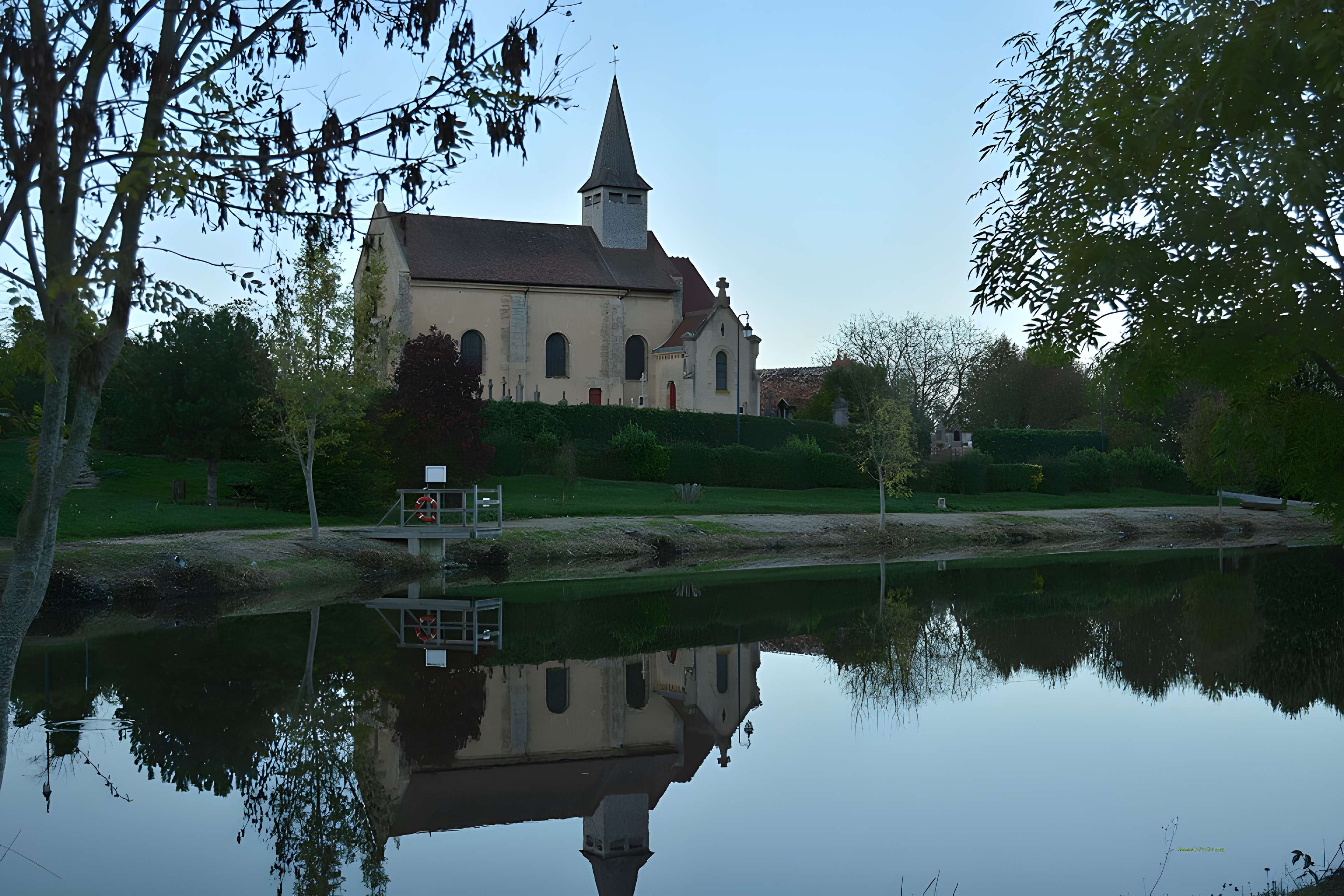 Église Saint-Genest d'Aubigny