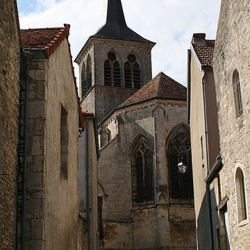 Église Saint-Genest de Flavigny-sur-Ozerain