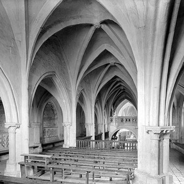 Église Saint-Genest de Flavigny-sur-Ozerain