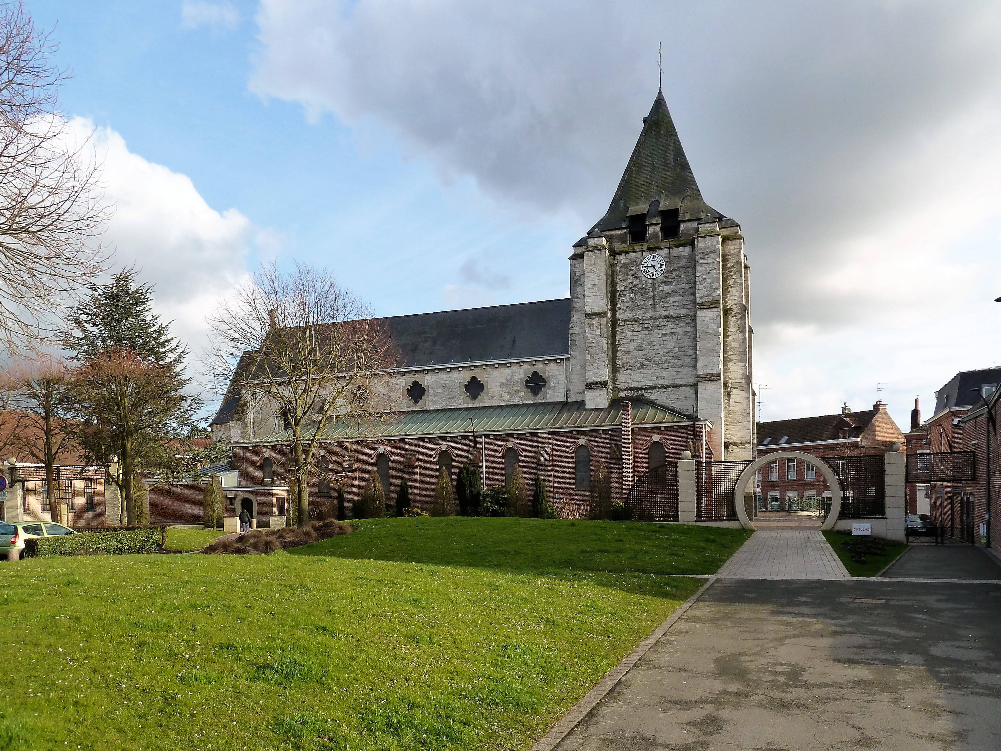 Photo de Église Saint-Lambert de ワディニ