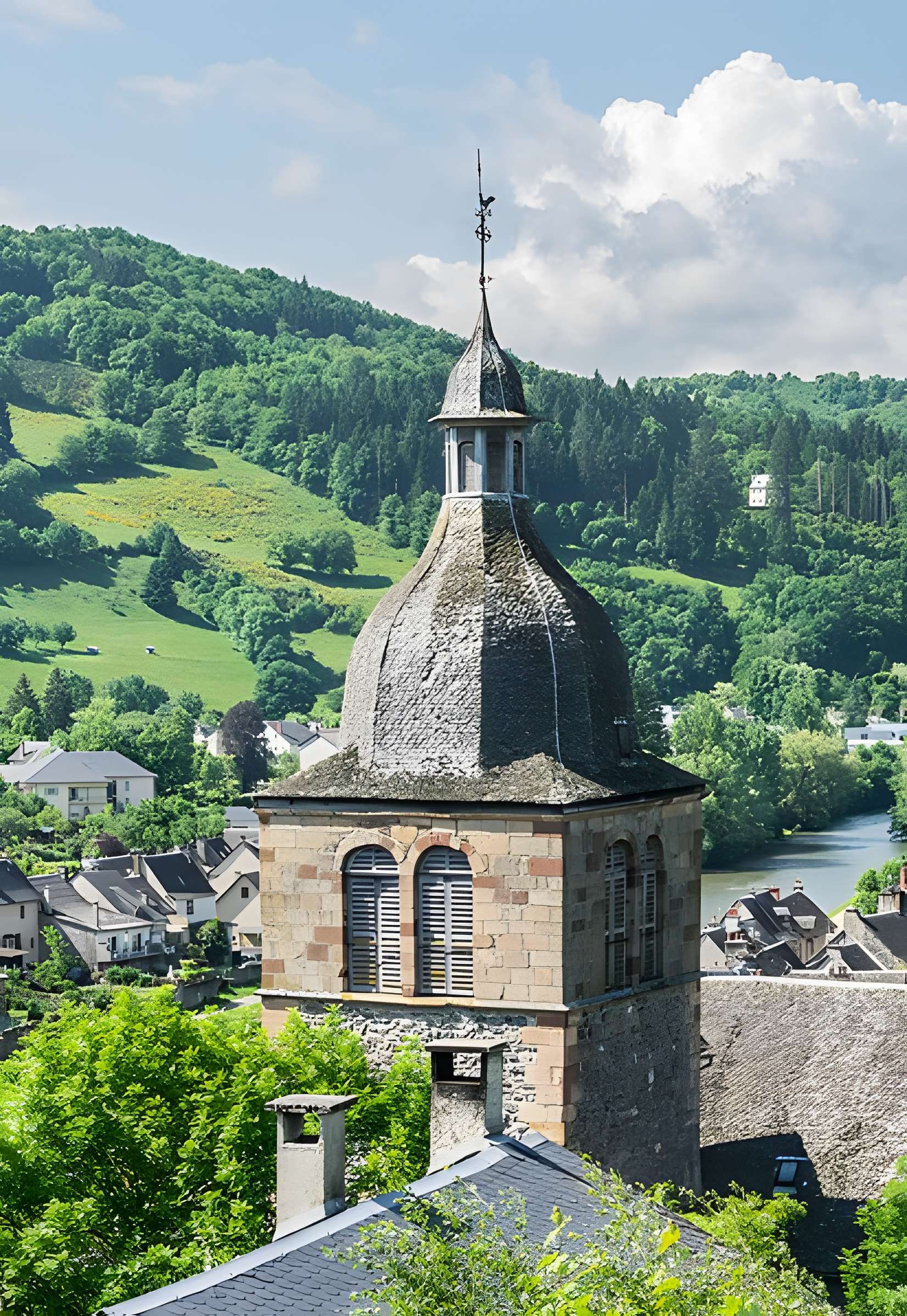 Église Saint-Geniez de Saint-Geniez-d'Olt