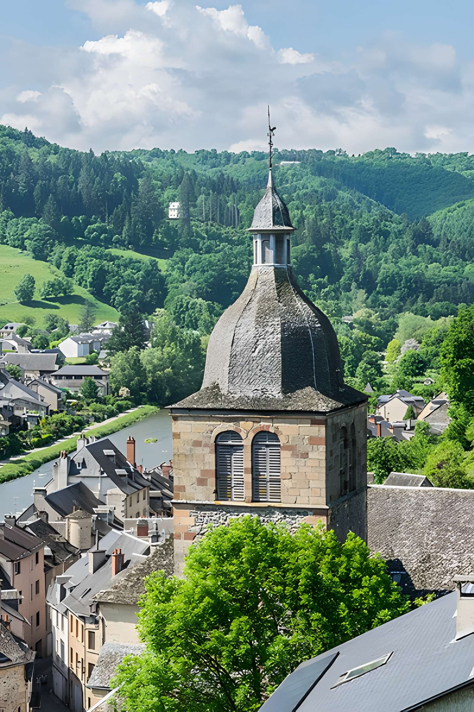 Église Saint-Geniez de Saint-Geniez-d'Olt