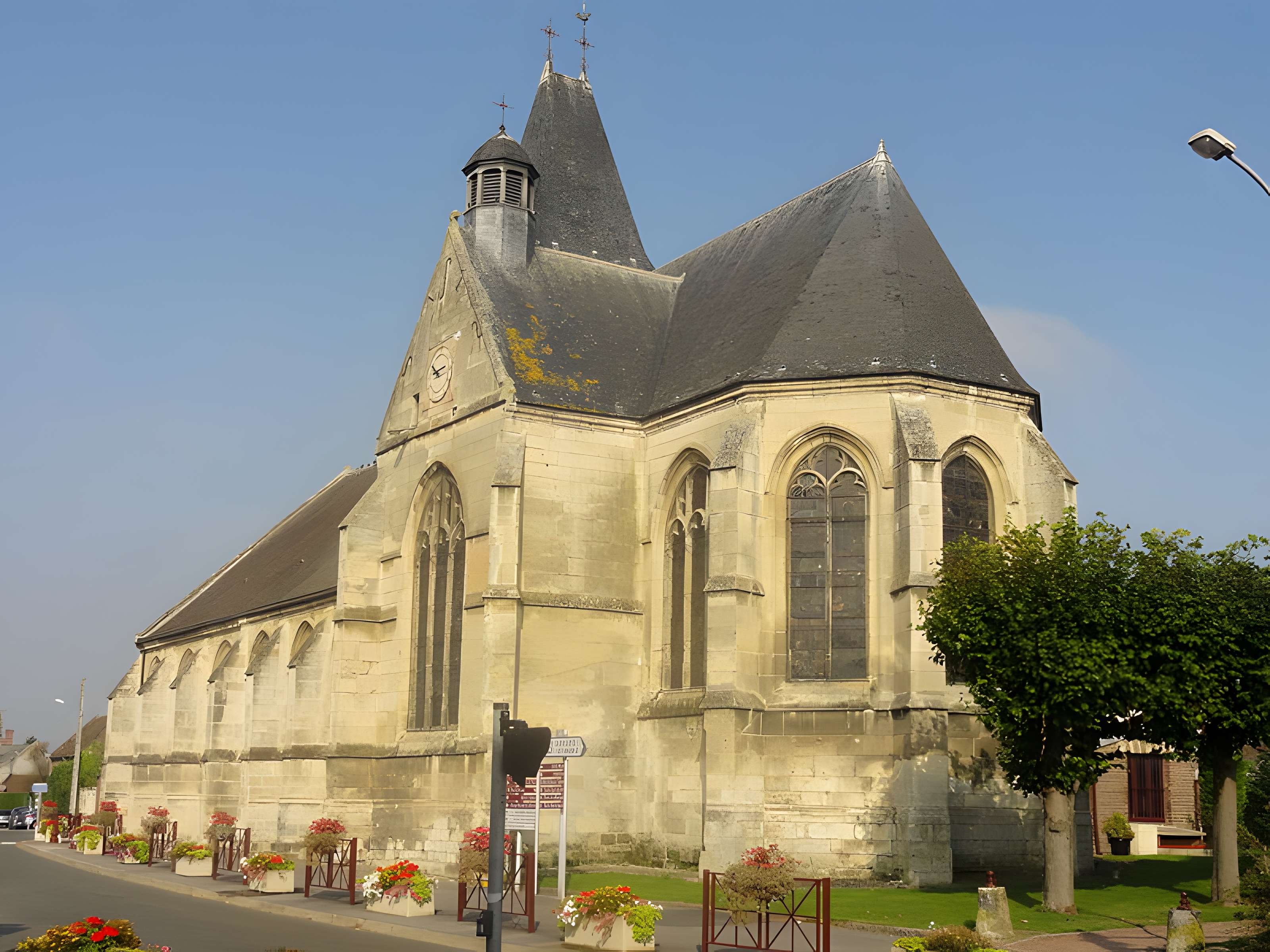 Église Saint-Georges de Chevrières