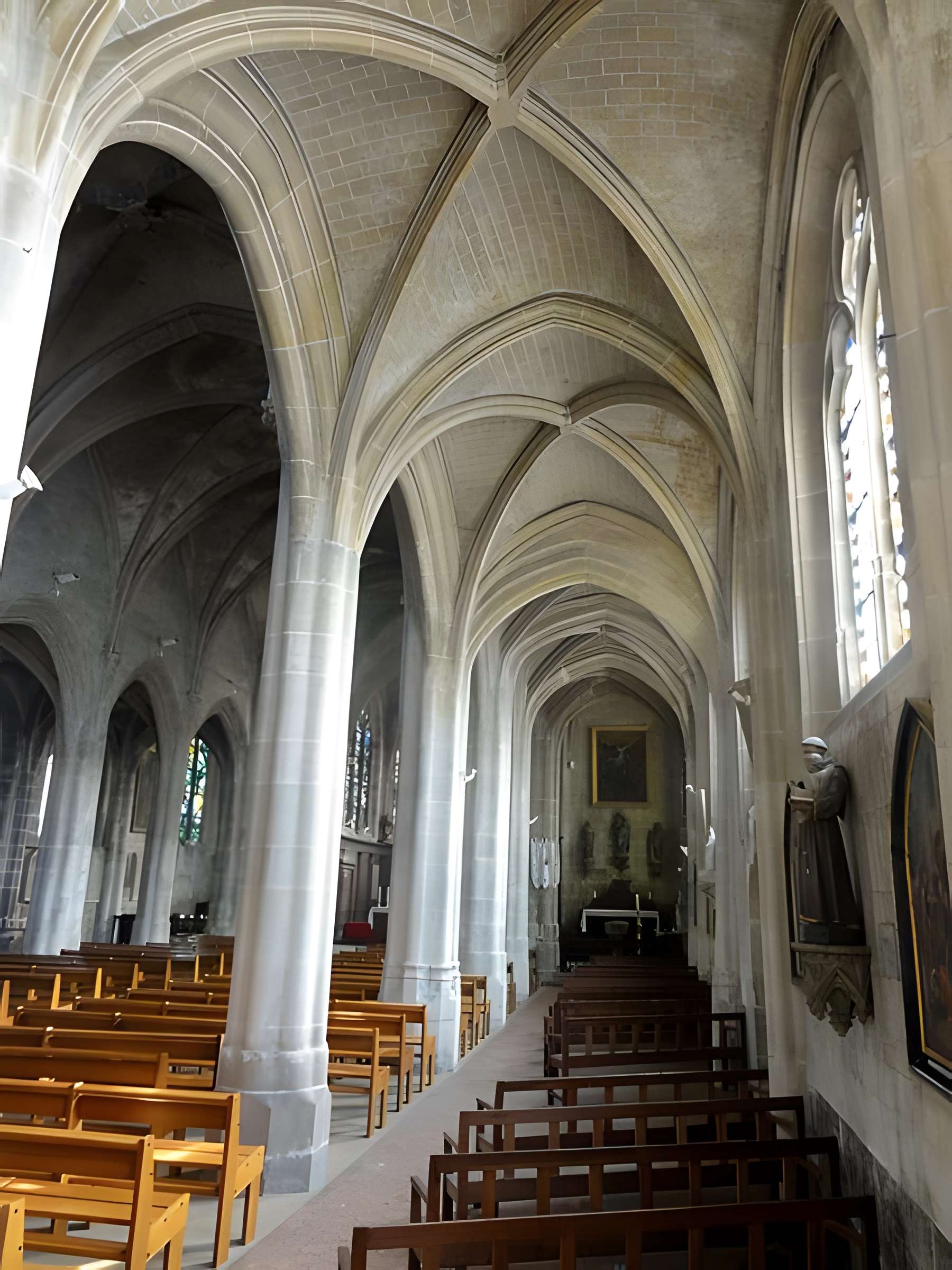 Église Saint-Georges de Chevrières