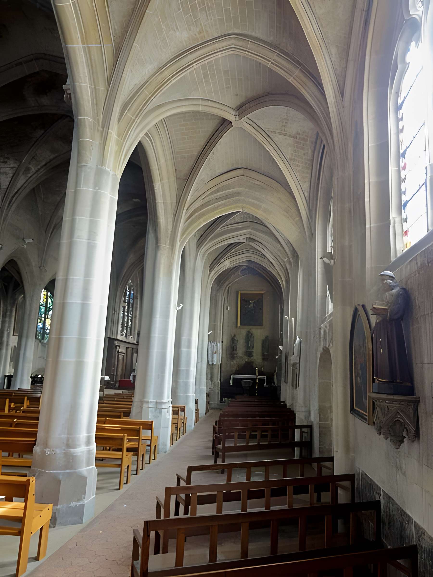 Église Saint-Georges de Chevrières