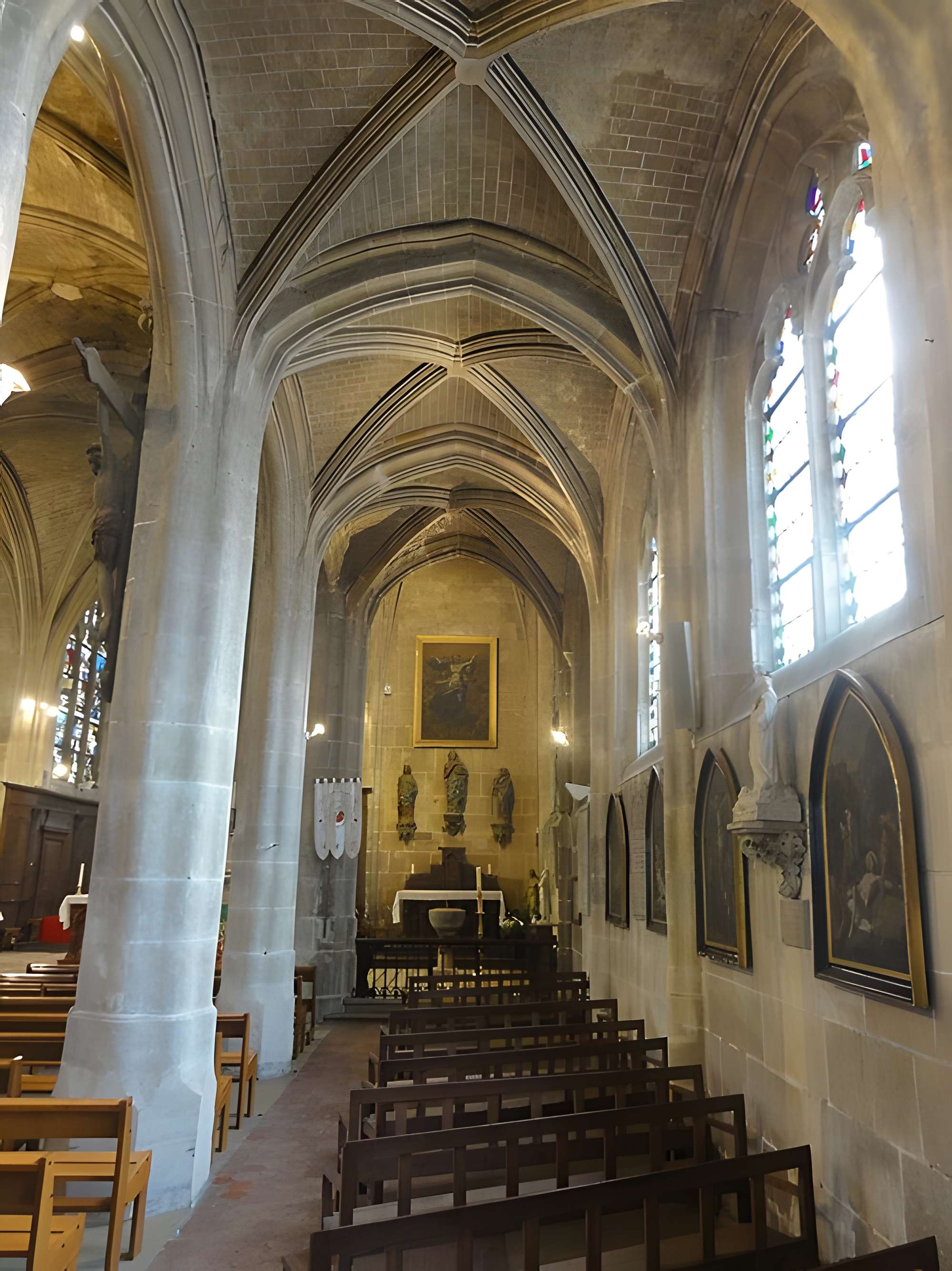 Église Saint-Georges de Chevrières