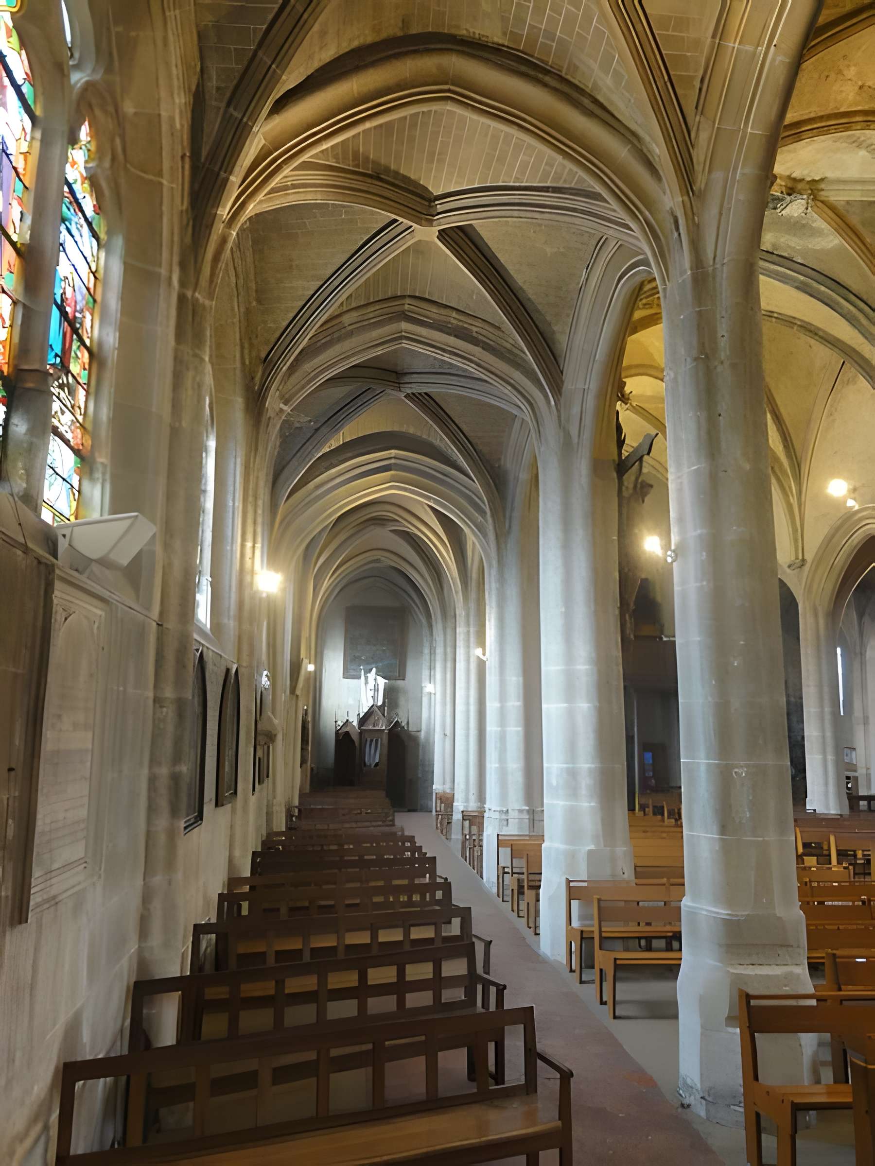 Église Saint-Georges de Chevrières