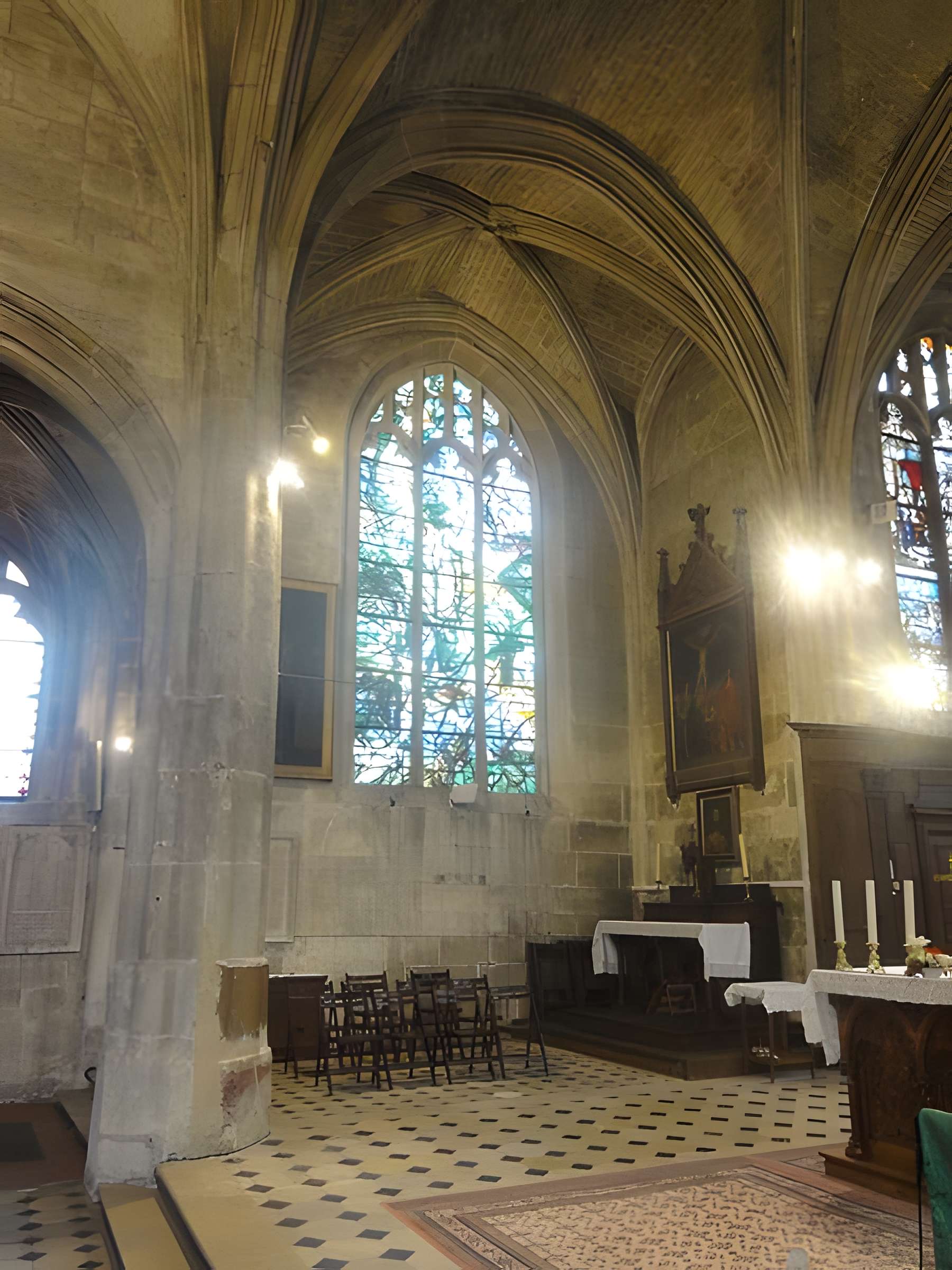 Église Saint-Georges de Chevrières