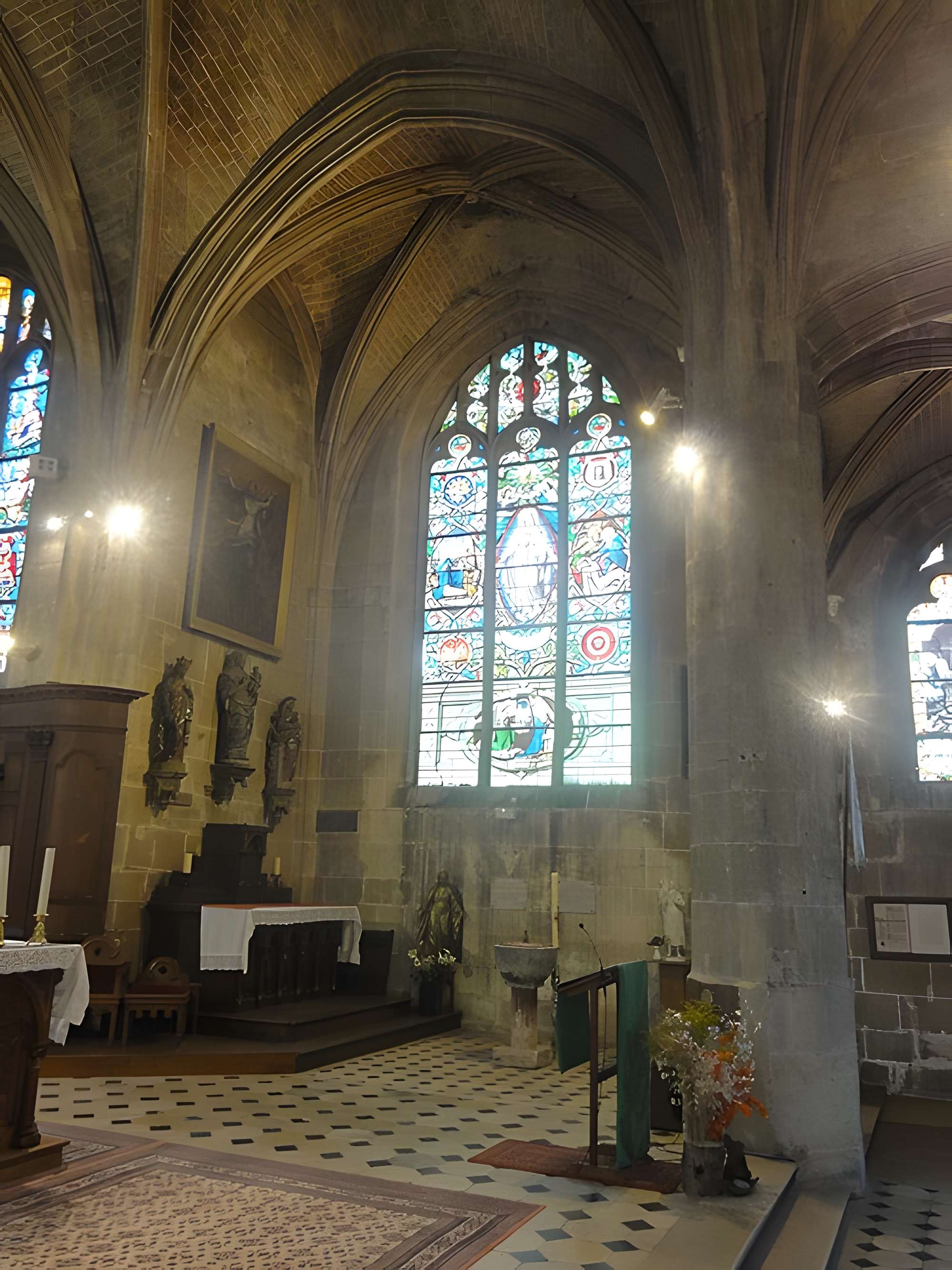 Église Saint-Georges de Chevrières