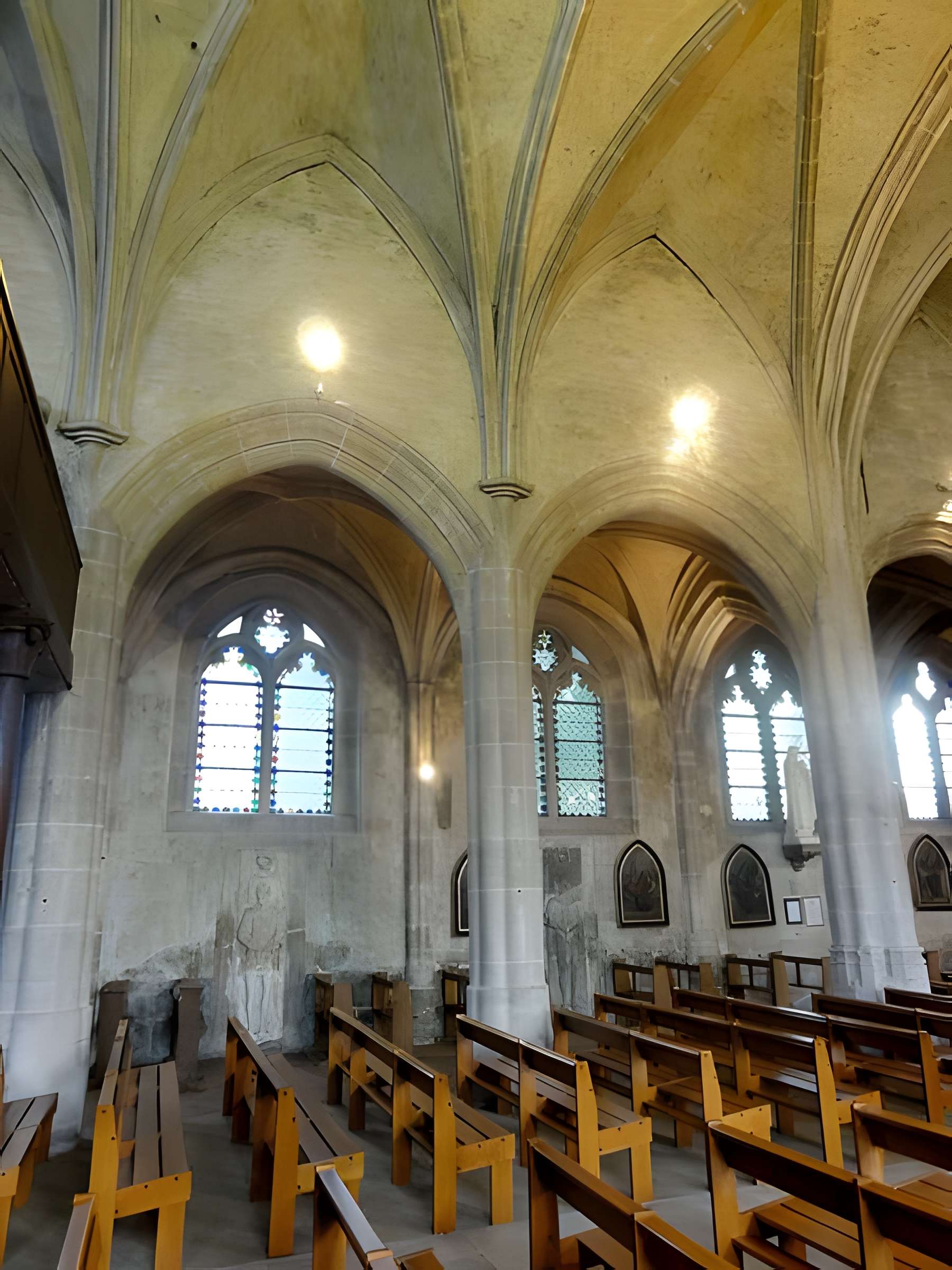 Église Saint-Georges de Chevrières