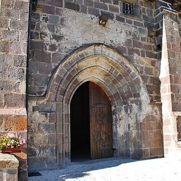 Église Saint-Georges de Compains