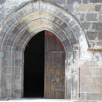 Église Saint-Georges de Compains