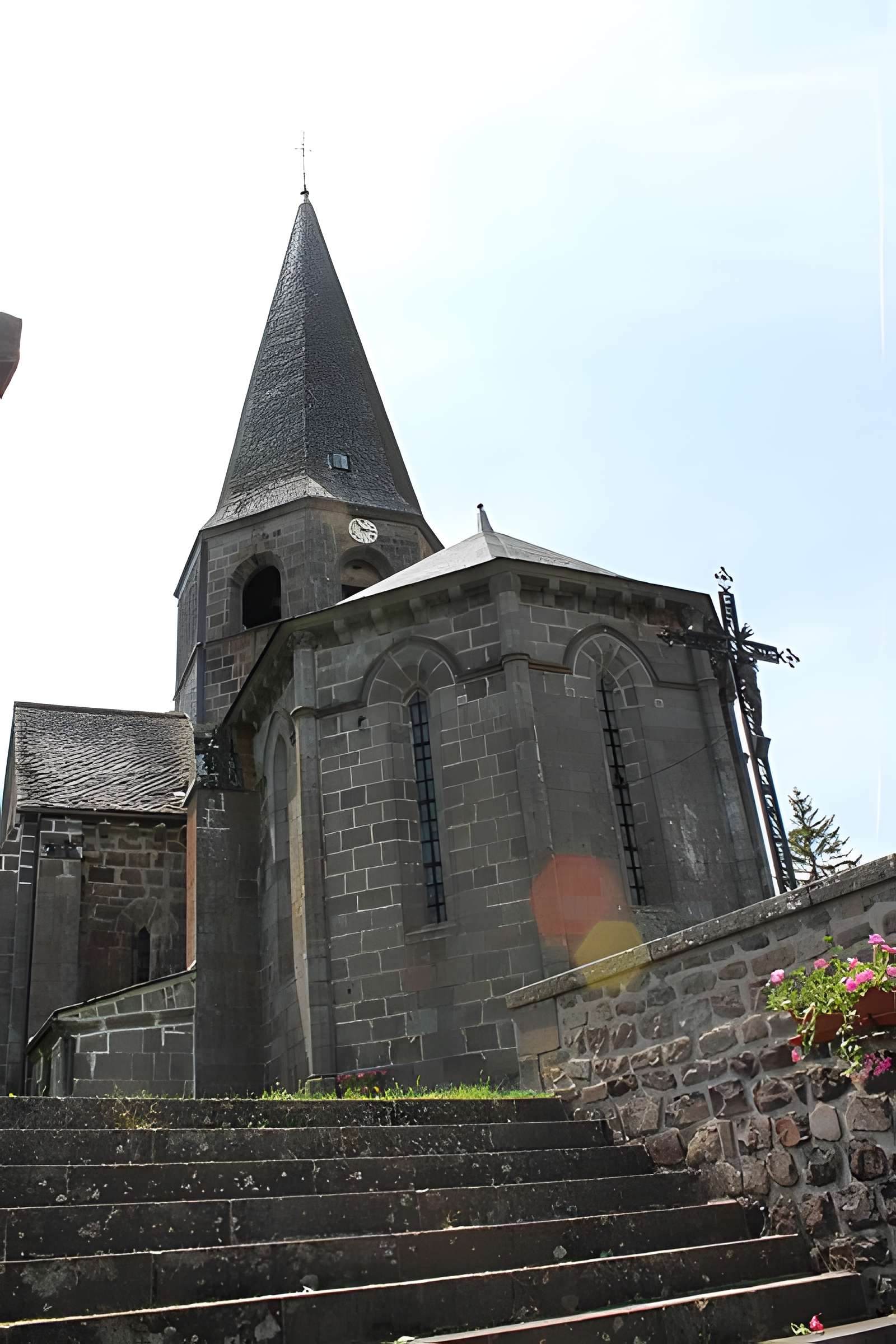 Église Saint-Georges de Compains
