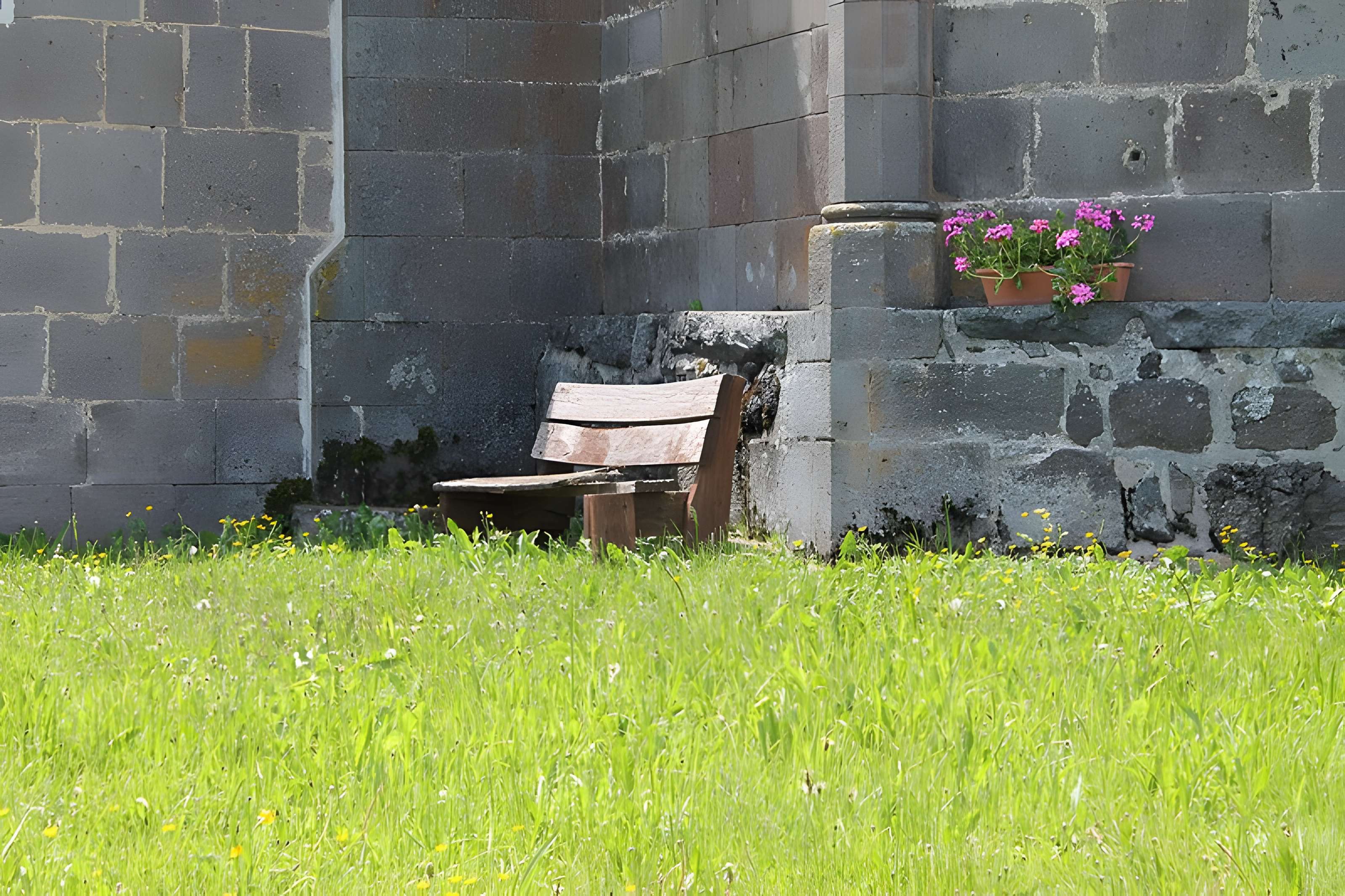 Église Saint-Georges de Compains