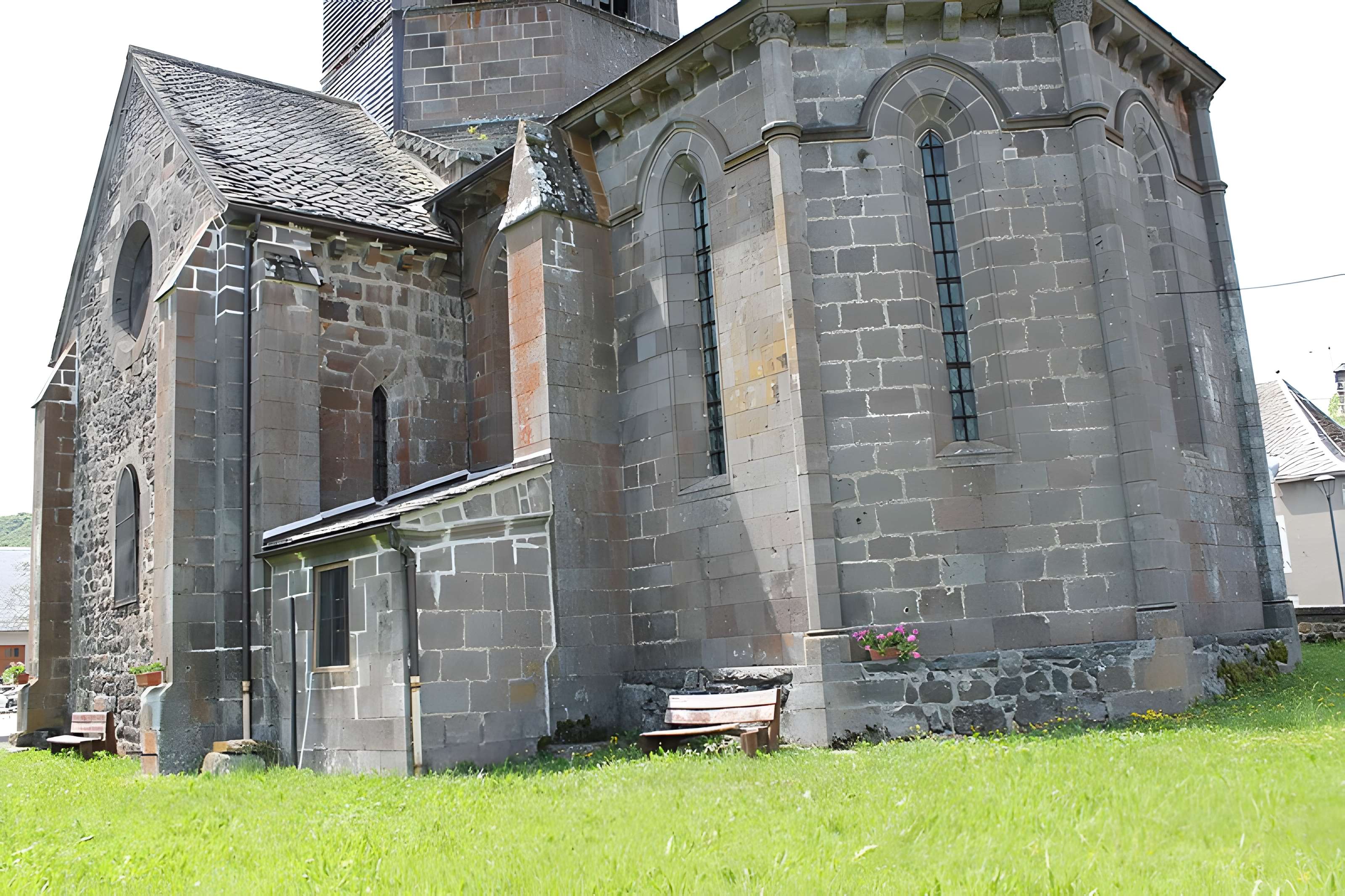 Église Saint-Georges de Compains