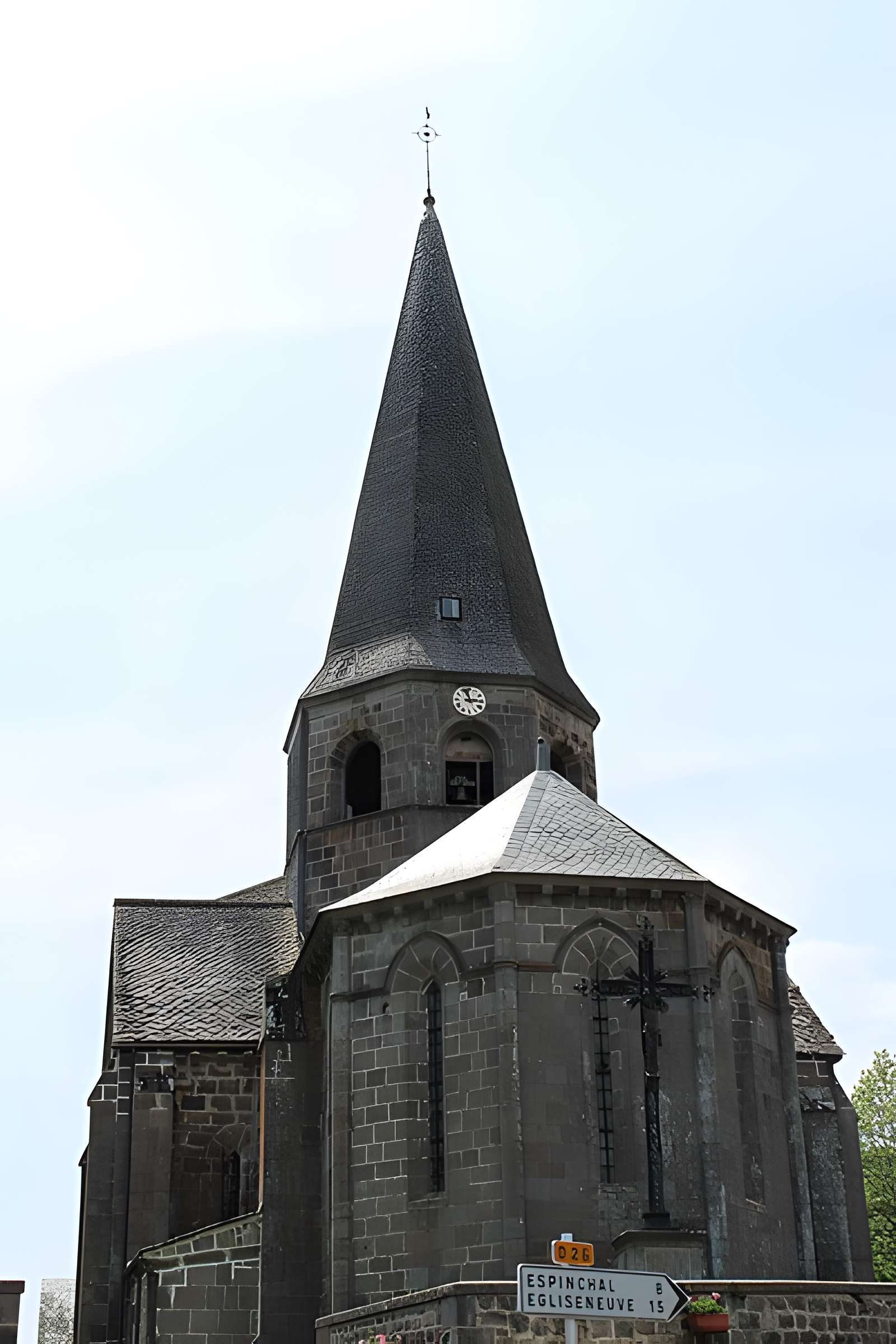 Église Saint-Georges de Compains