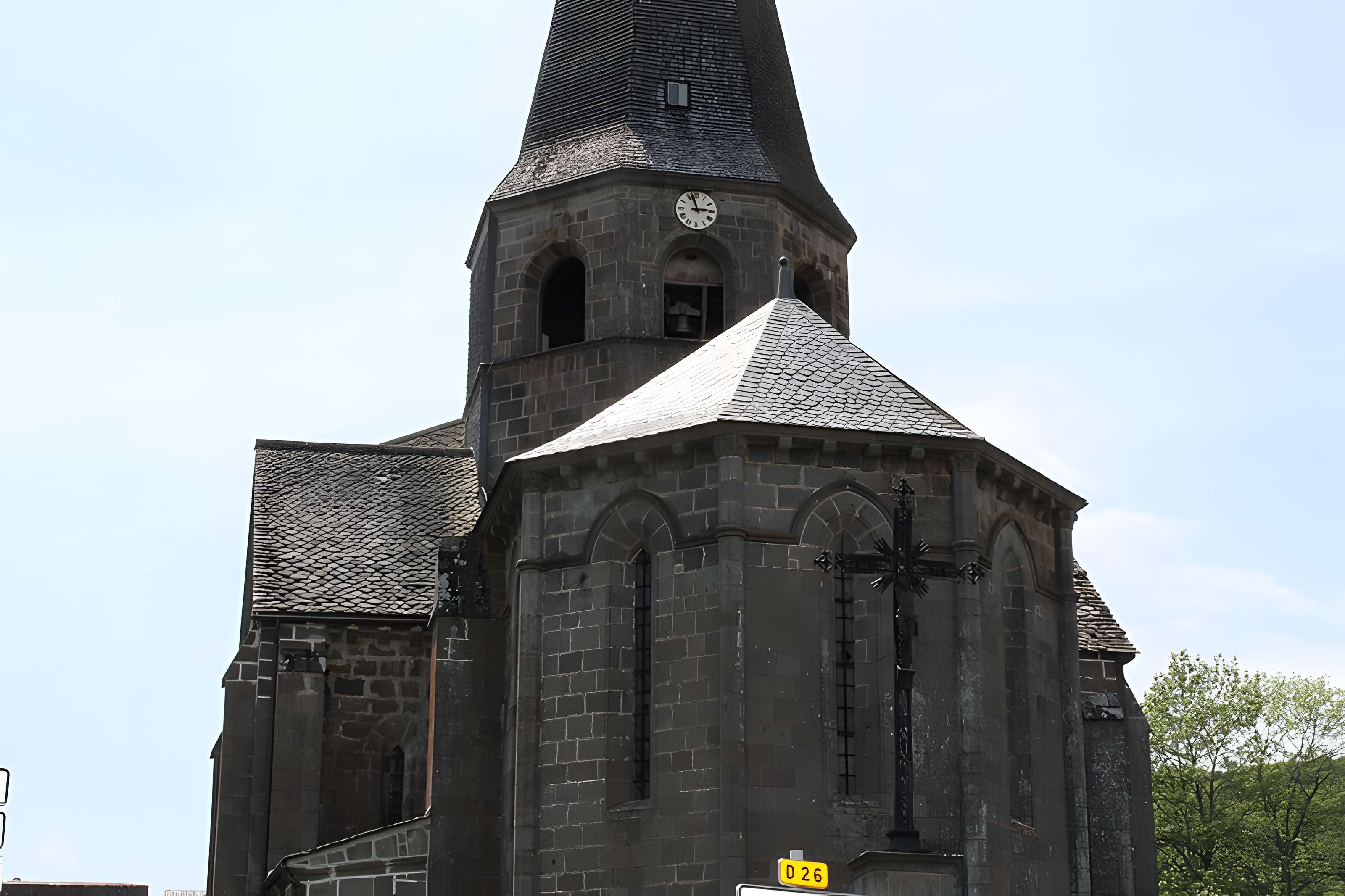 Église Saint-Georges de Compains
