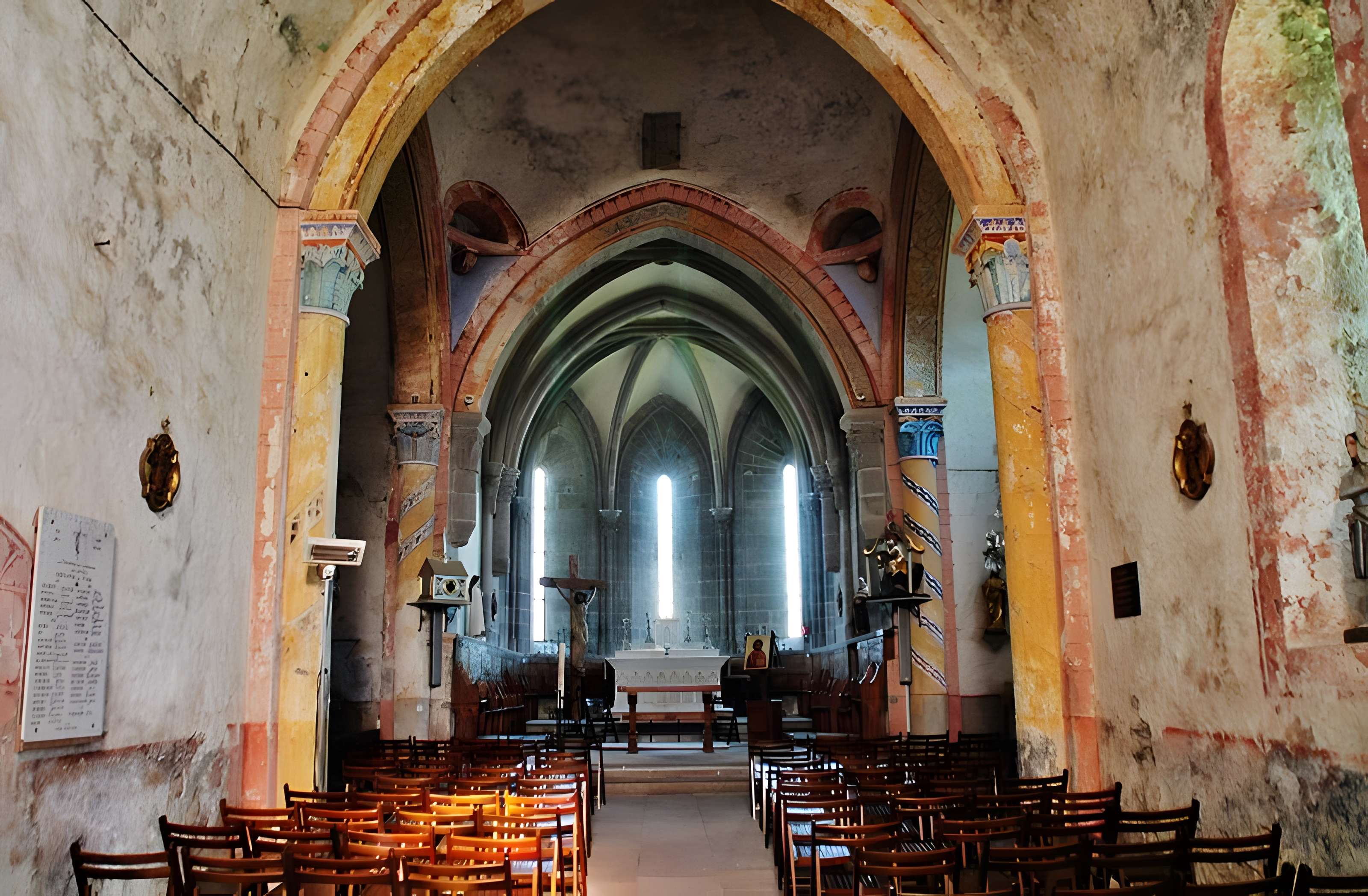Église Saint-Georges de Compains