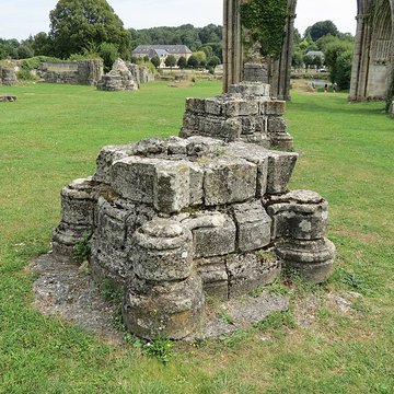 Abbaye de Saint-Évroult