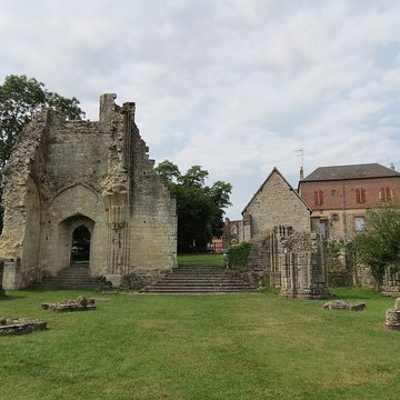 Abbaye de Saint-Évroult