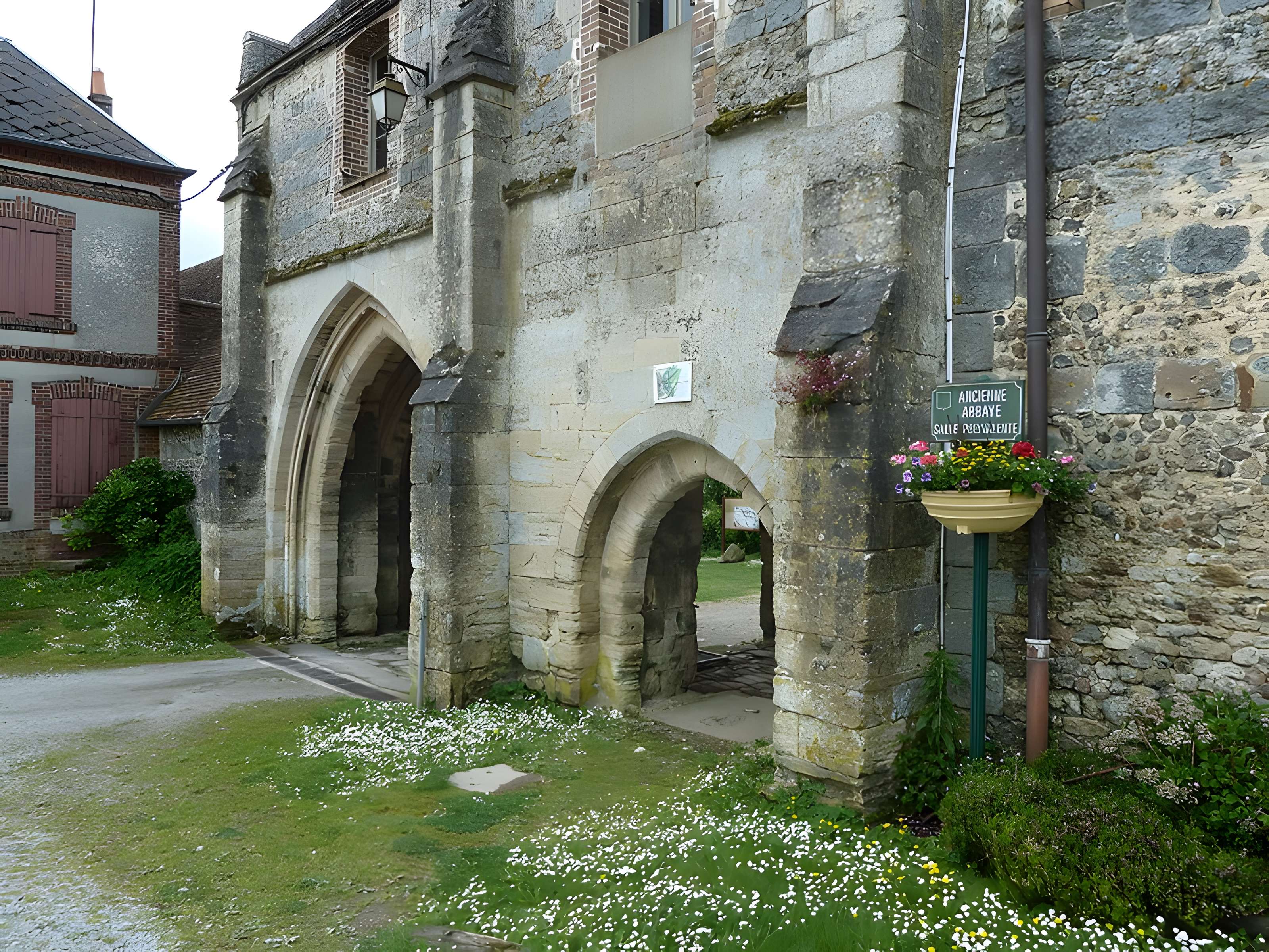 Abbaye de Saint-Évroult
