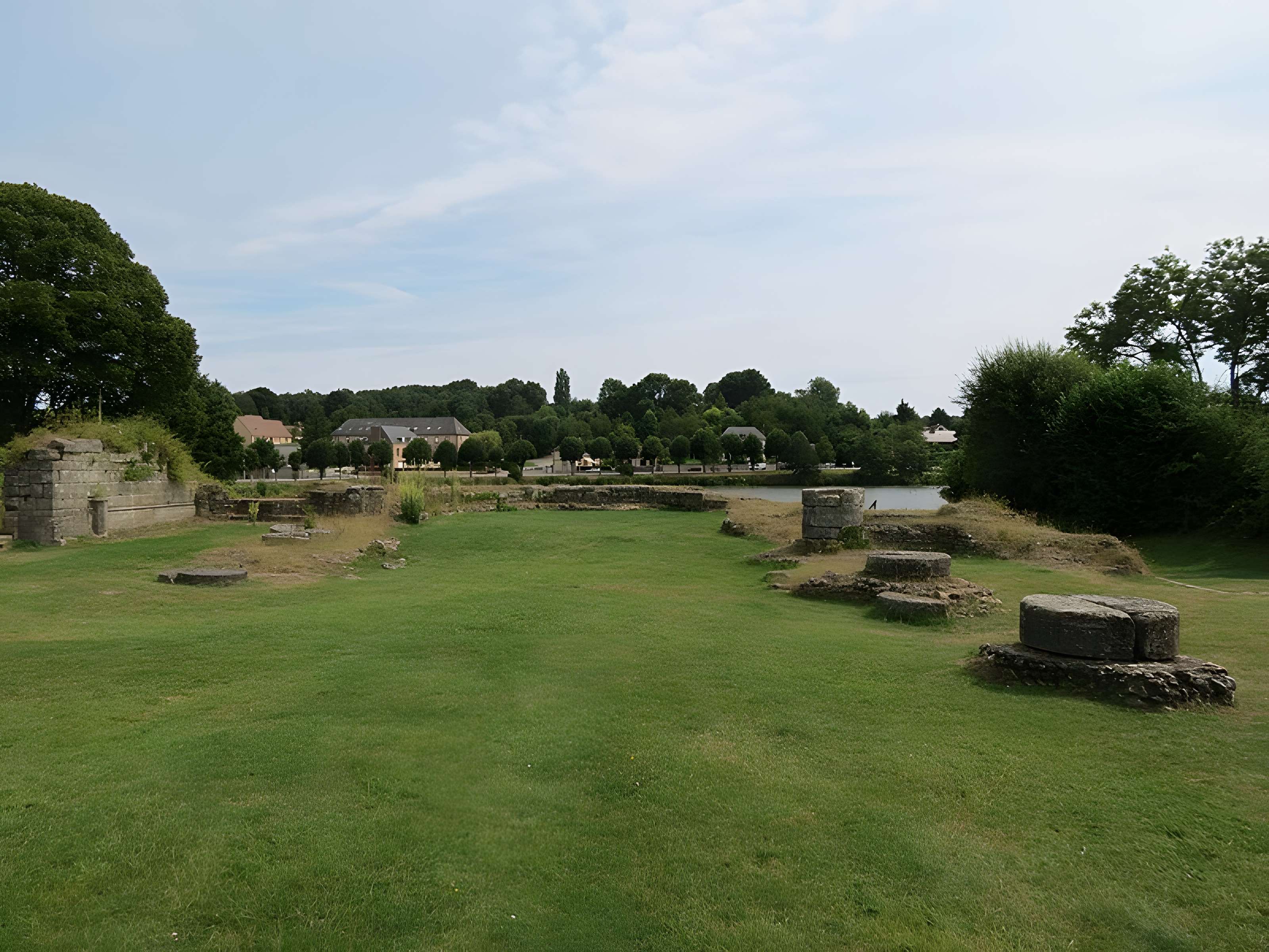 Abbaye de Saint-Évroult
