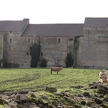 chateau de pisy