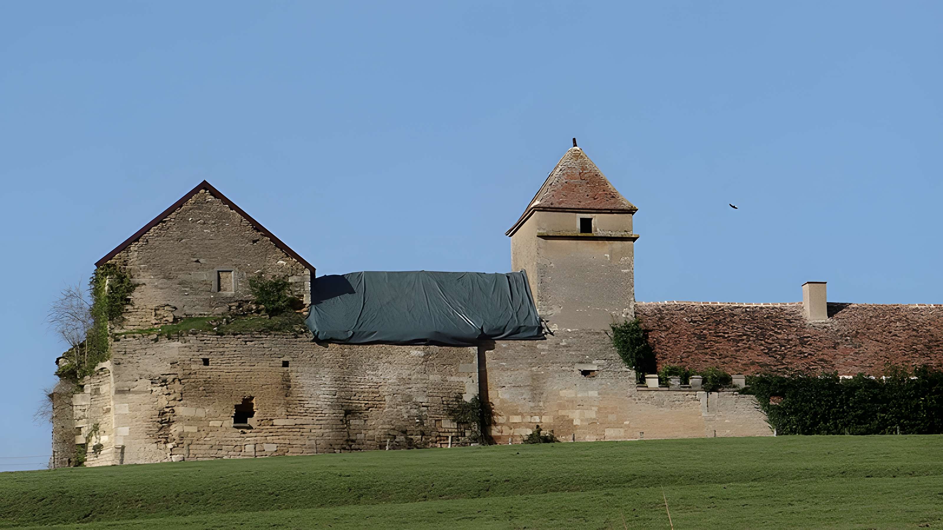 Château de Pisy