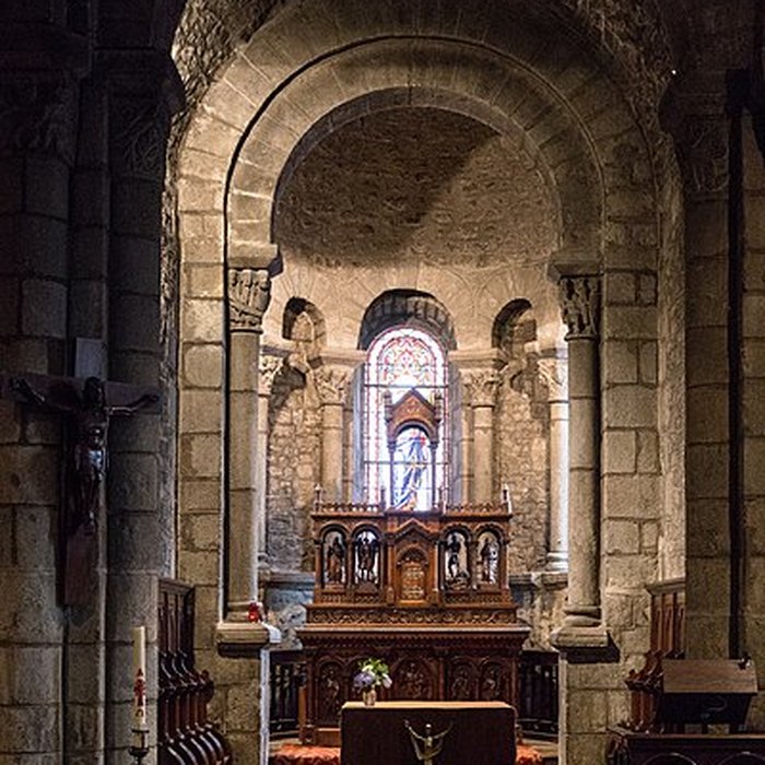 Photo de Église Saint-Georges de Riom-ès-Montagnes