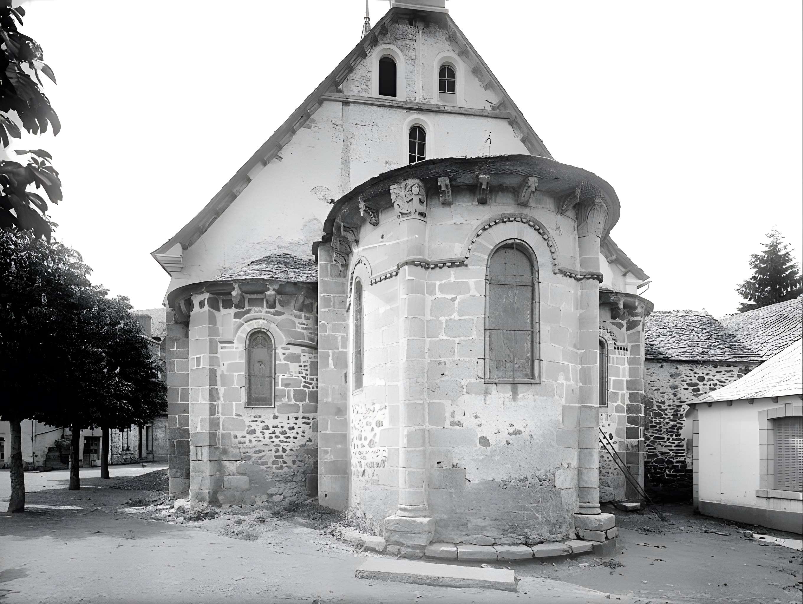 Église Saint-Georges de Riom-ès-Montagnes