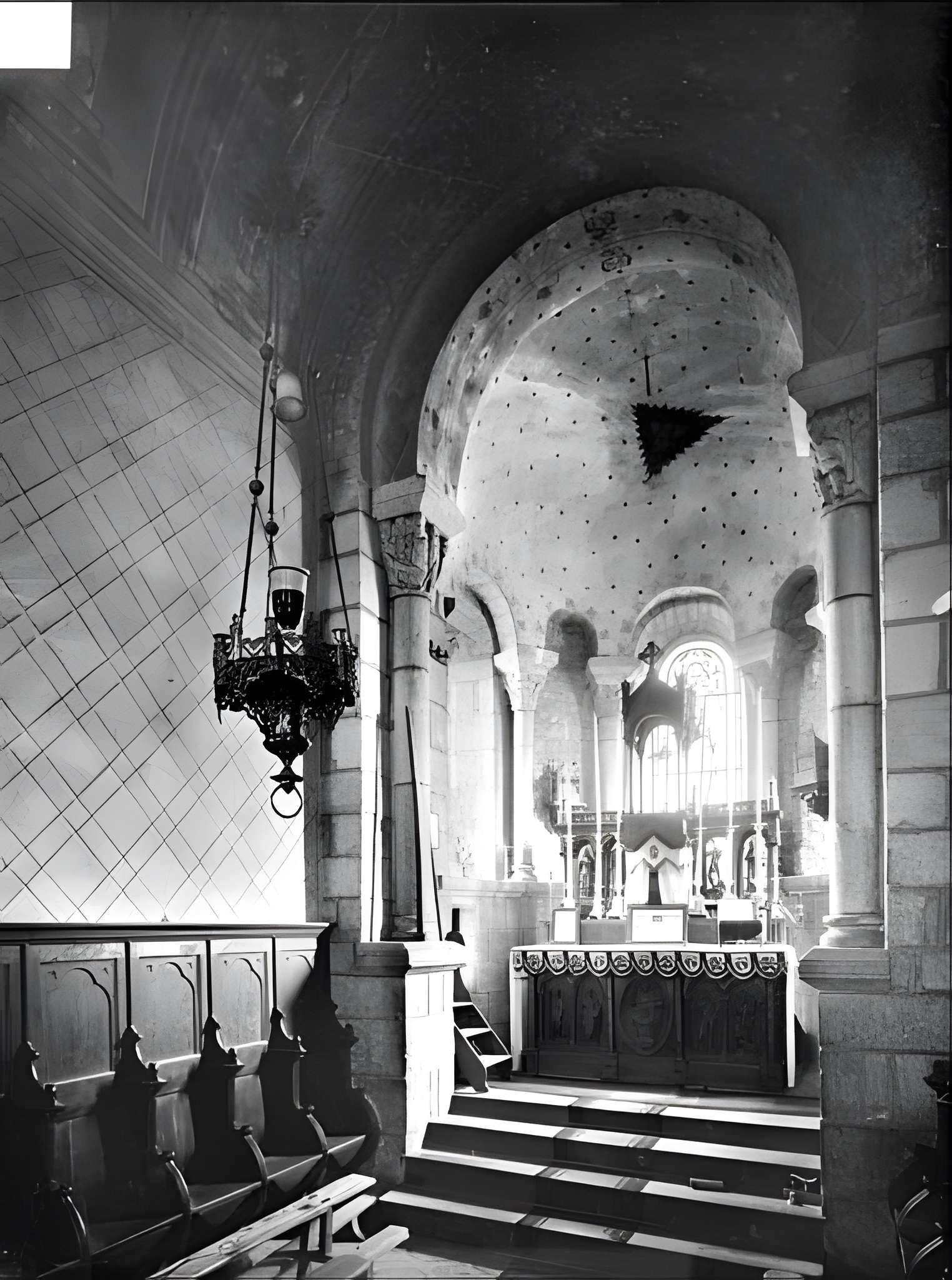 Église Saint-Georges de Riom-ès-Montagnes