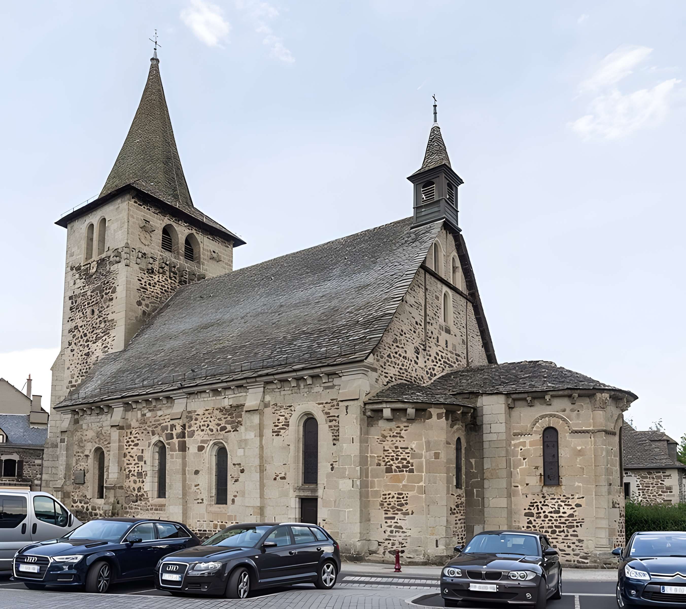 Église Saint-Georges de Riom-ès-Montagnes