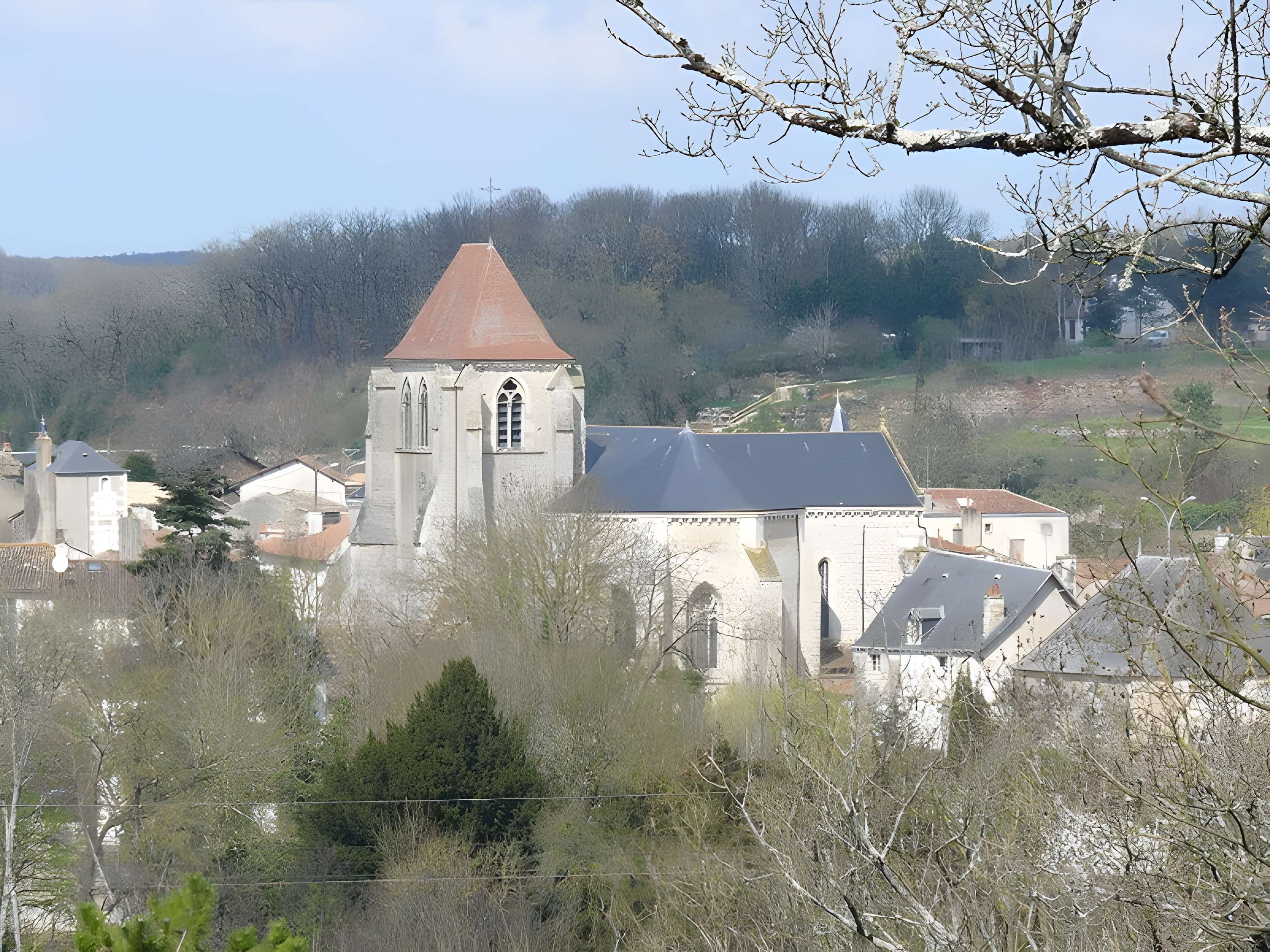 Église Saint-Georges de Vivonne 
