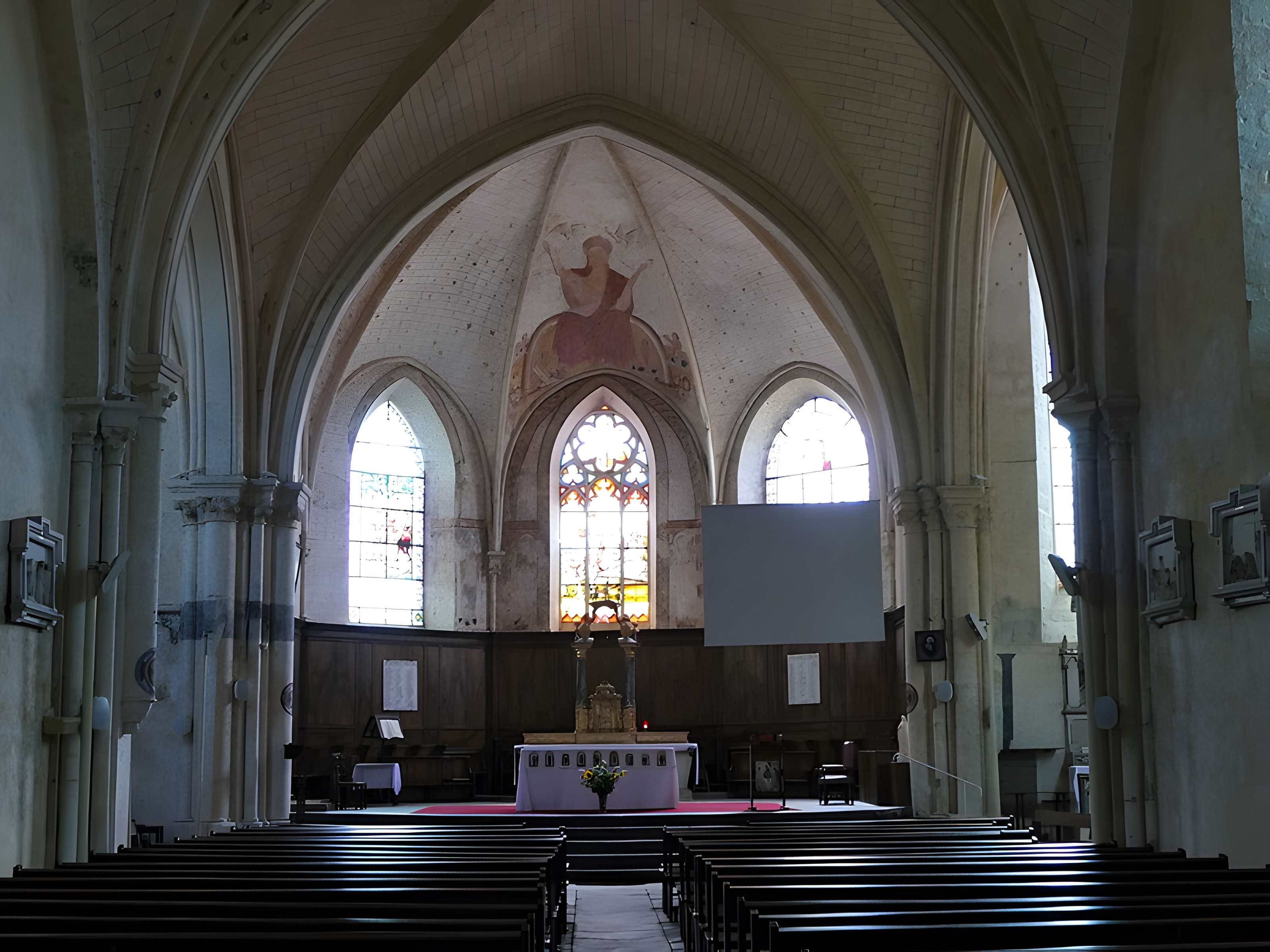 Église Saint-Georges de Vivonne