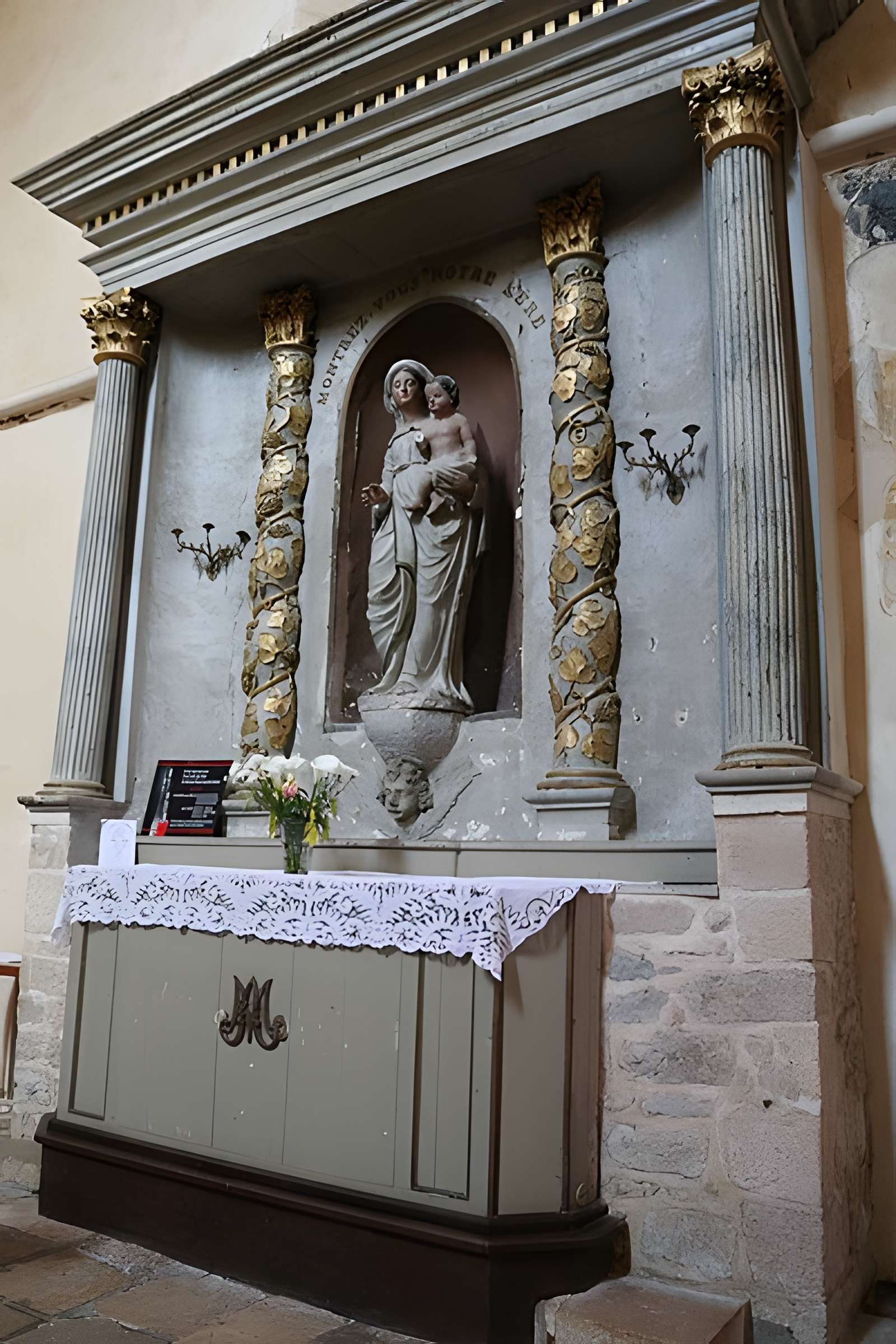 Église Saint-Georges de Vivonne