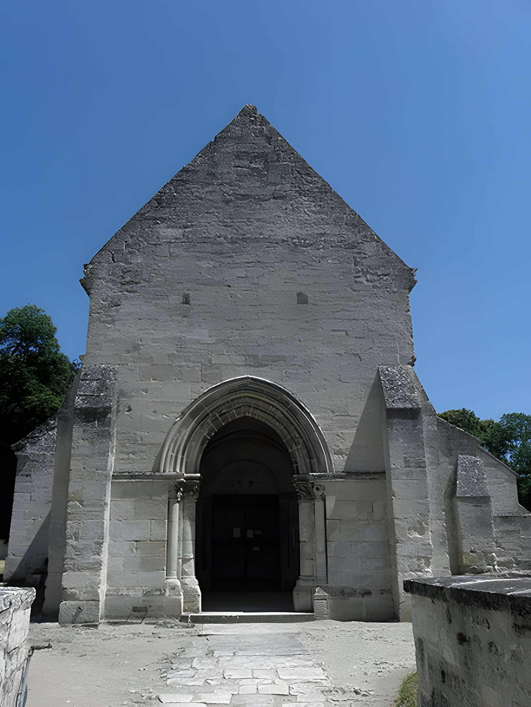 Église Saint-Georges-et-Saint-Quirin de Presles-et-Thierny