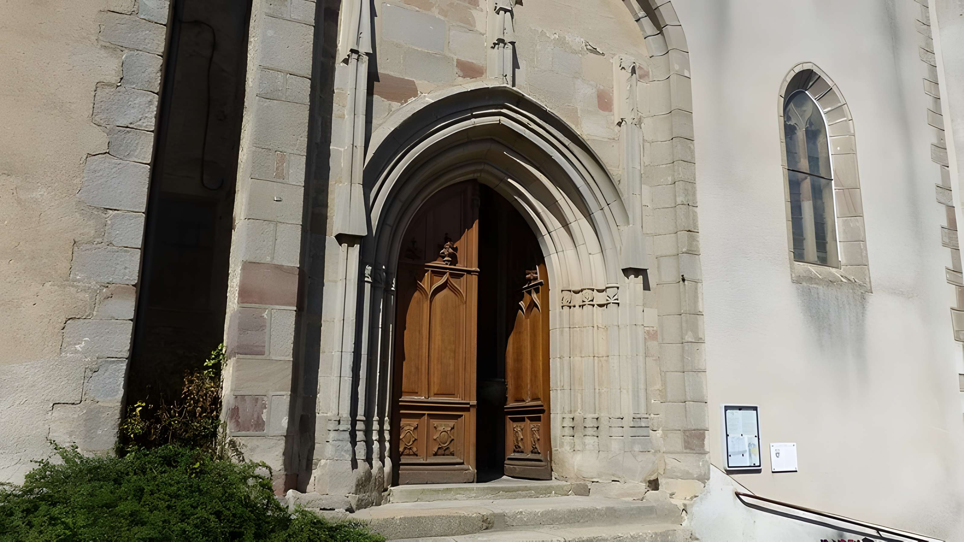 Église Saint-Géraud de Salles-Curan