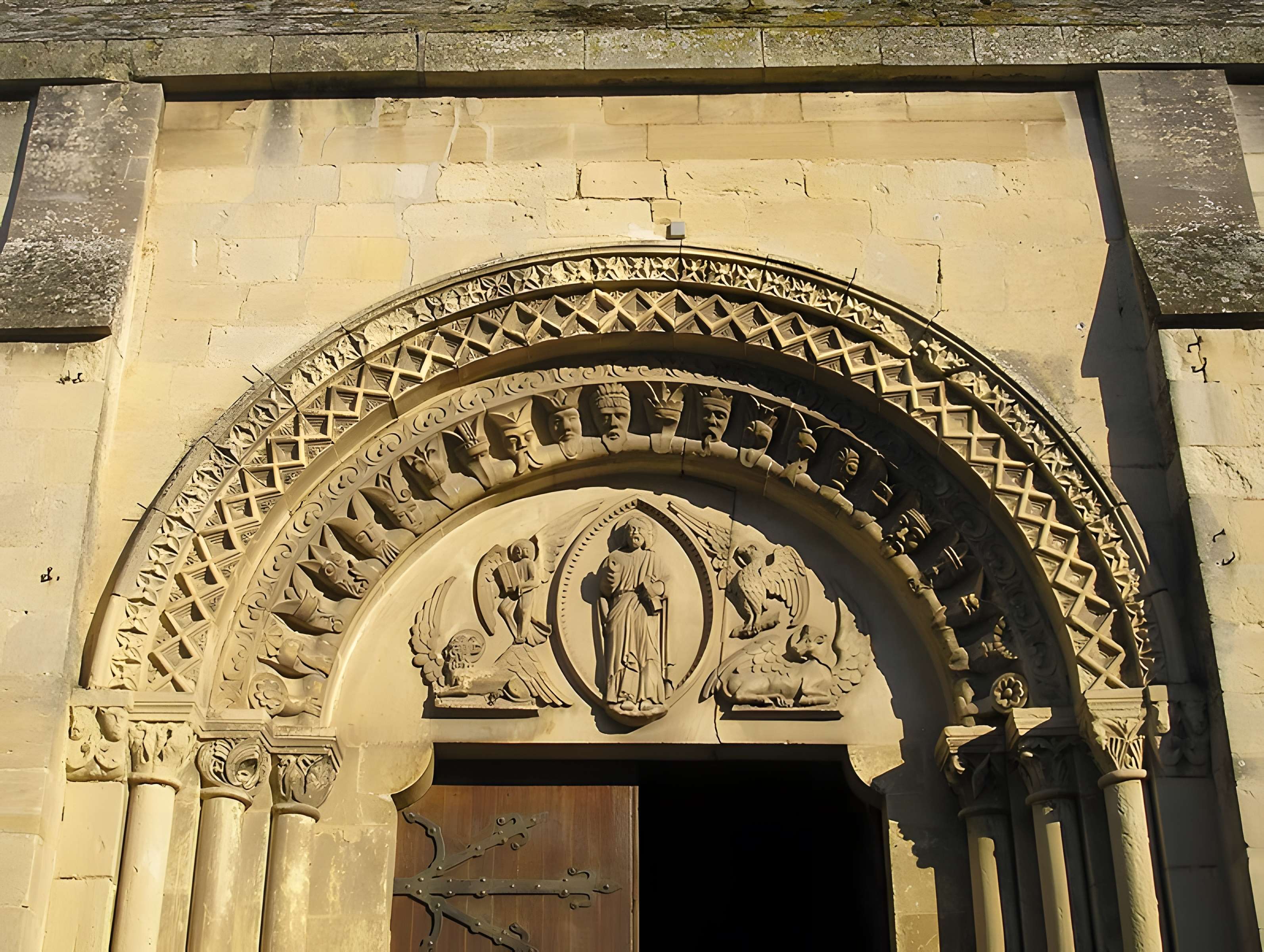 Église Saint-Germain de Bretteville-l'Orgueilleuse