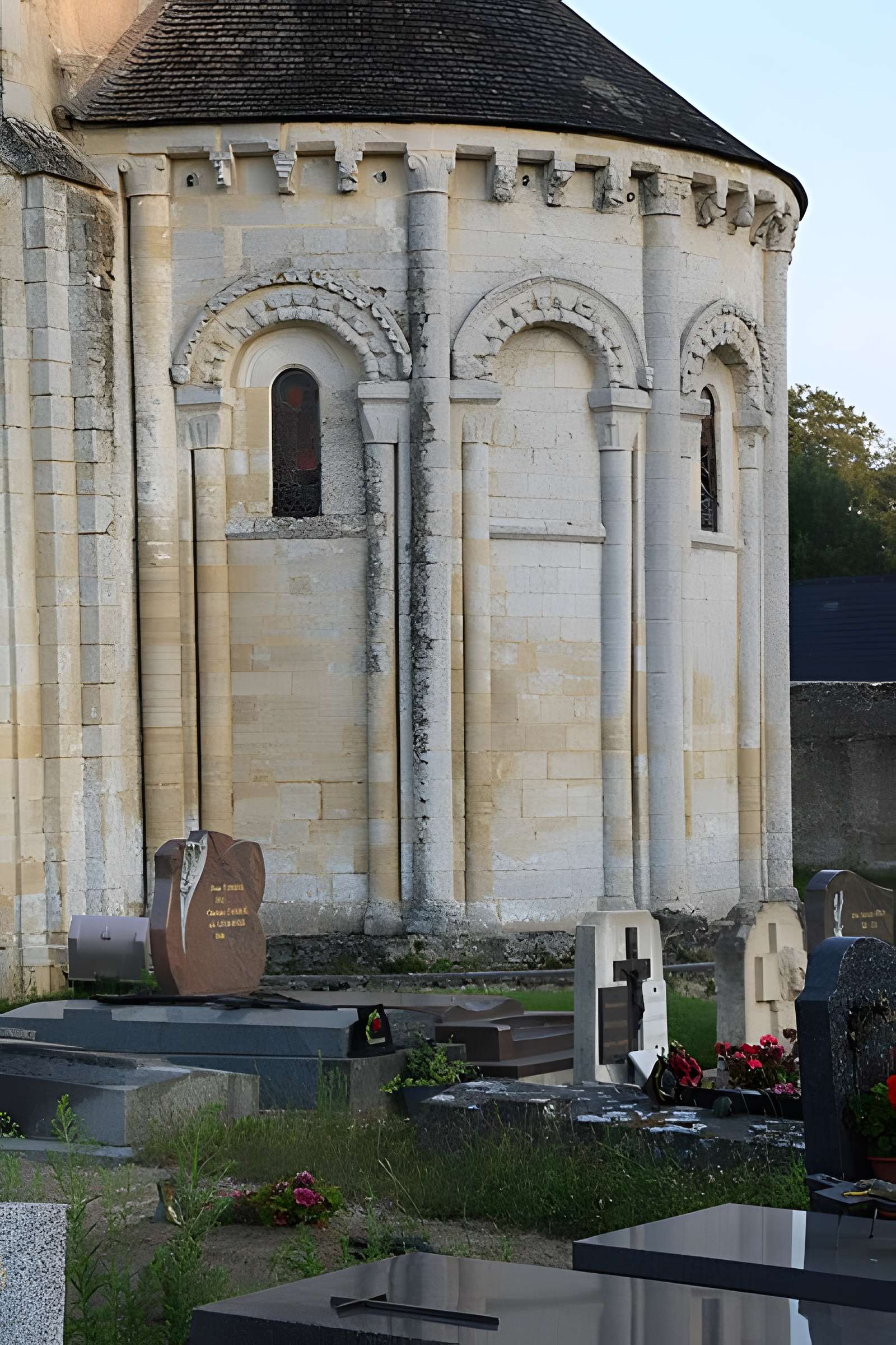 Église Saint-Germain de Guéron