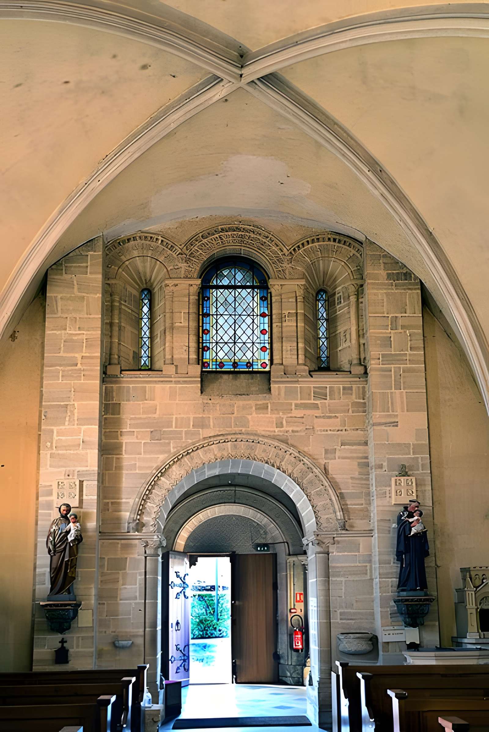 Église Saint-Germain de Guéron