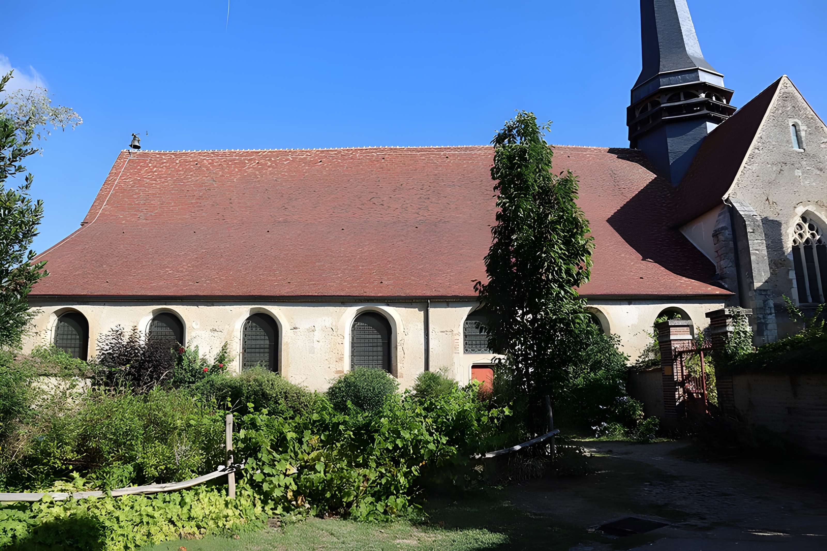 Église Saint-Germain de La Ferté-Loupière