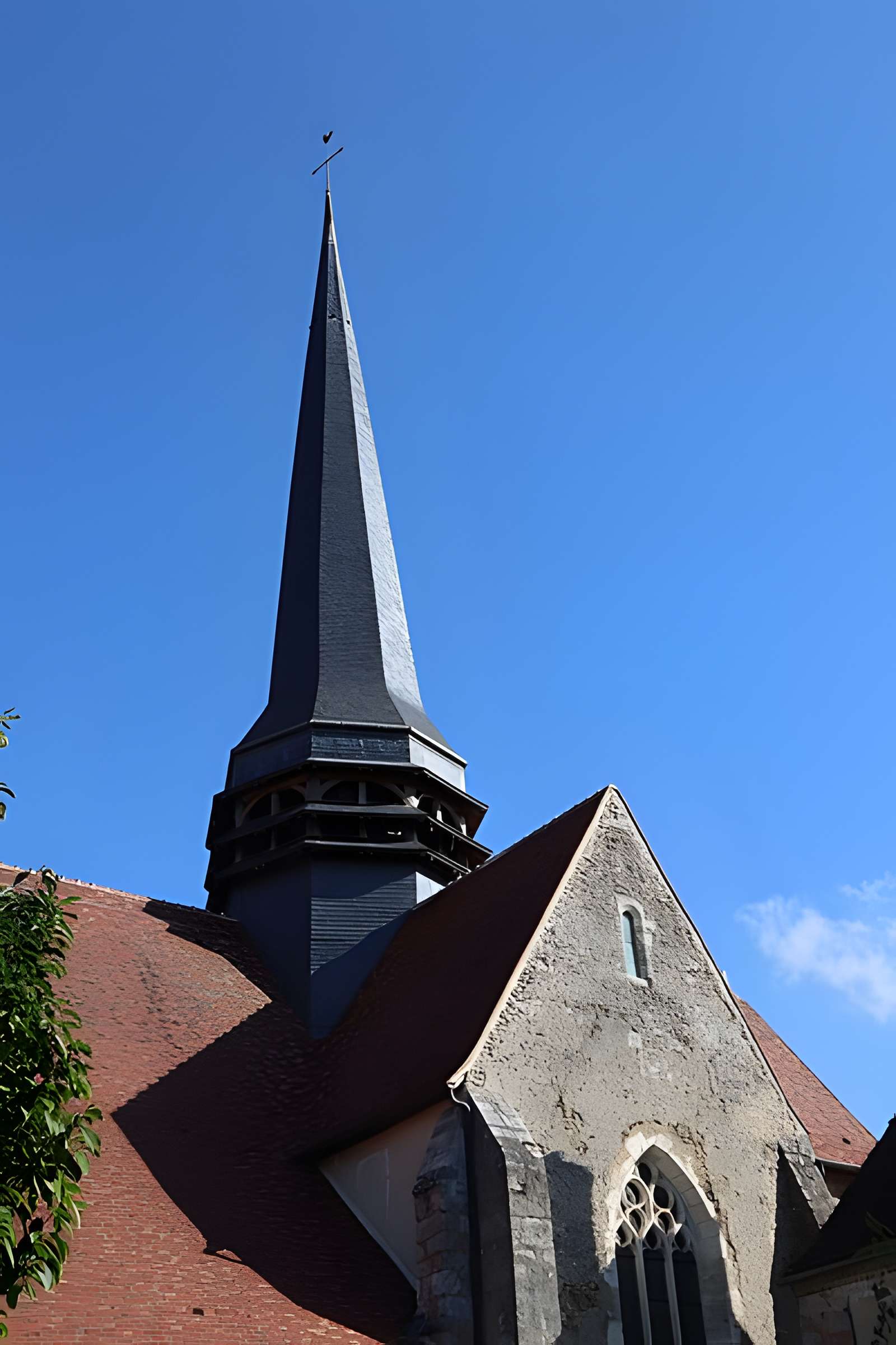 Église Saint-Germain de La Ferté-Loupière