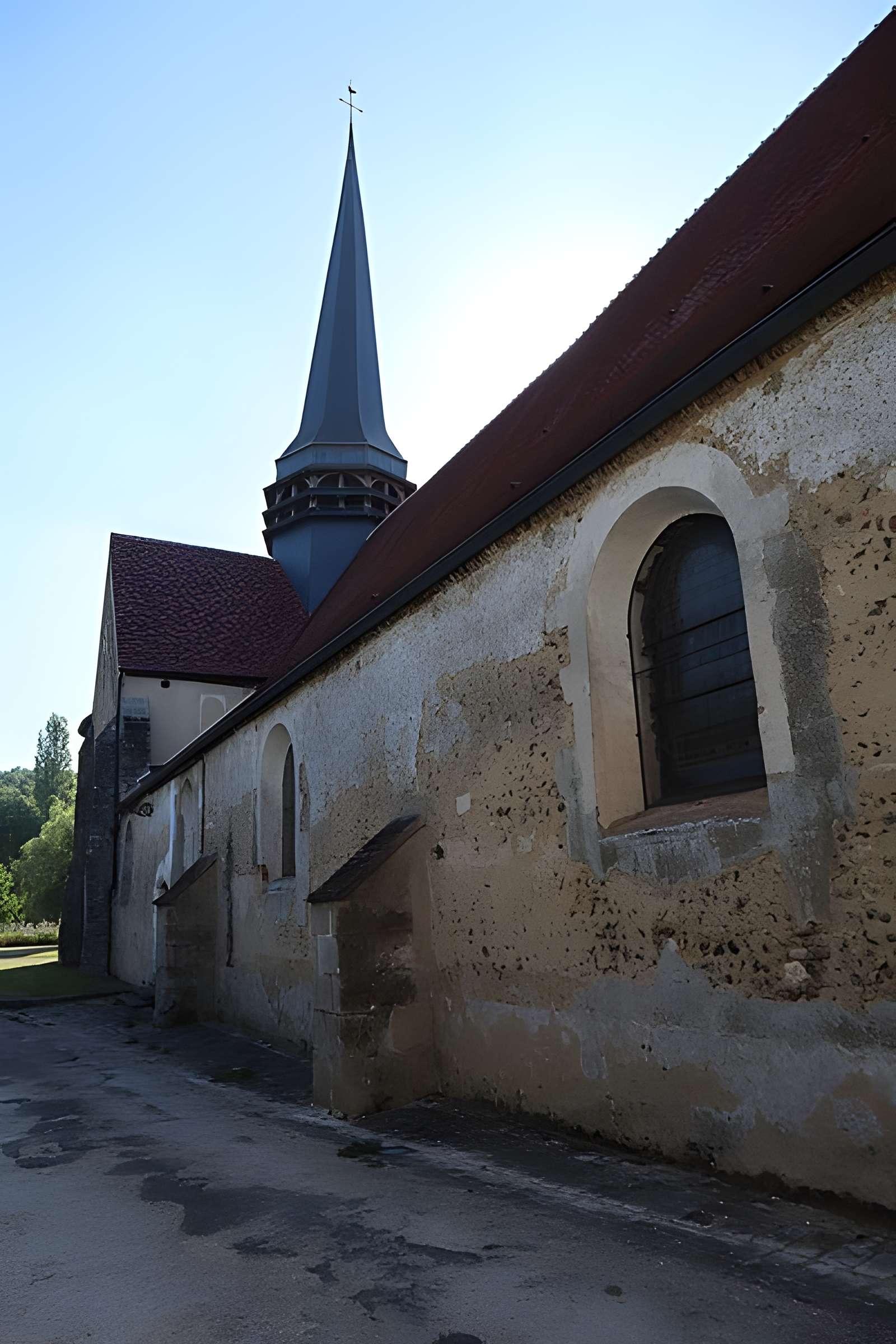 Église Saint-Germain de La Ferté-Loupière