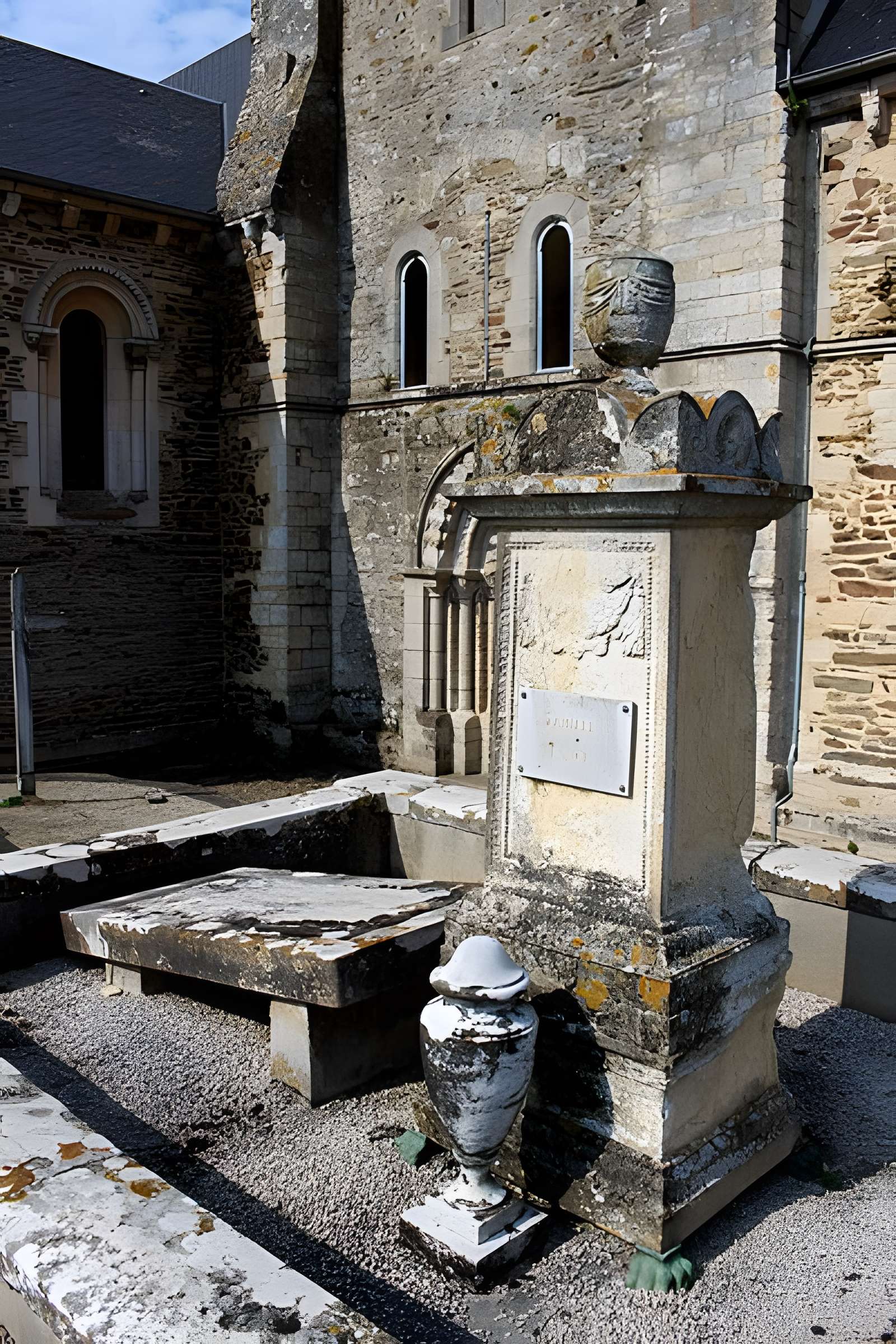 Église Saint-Germain de Littry